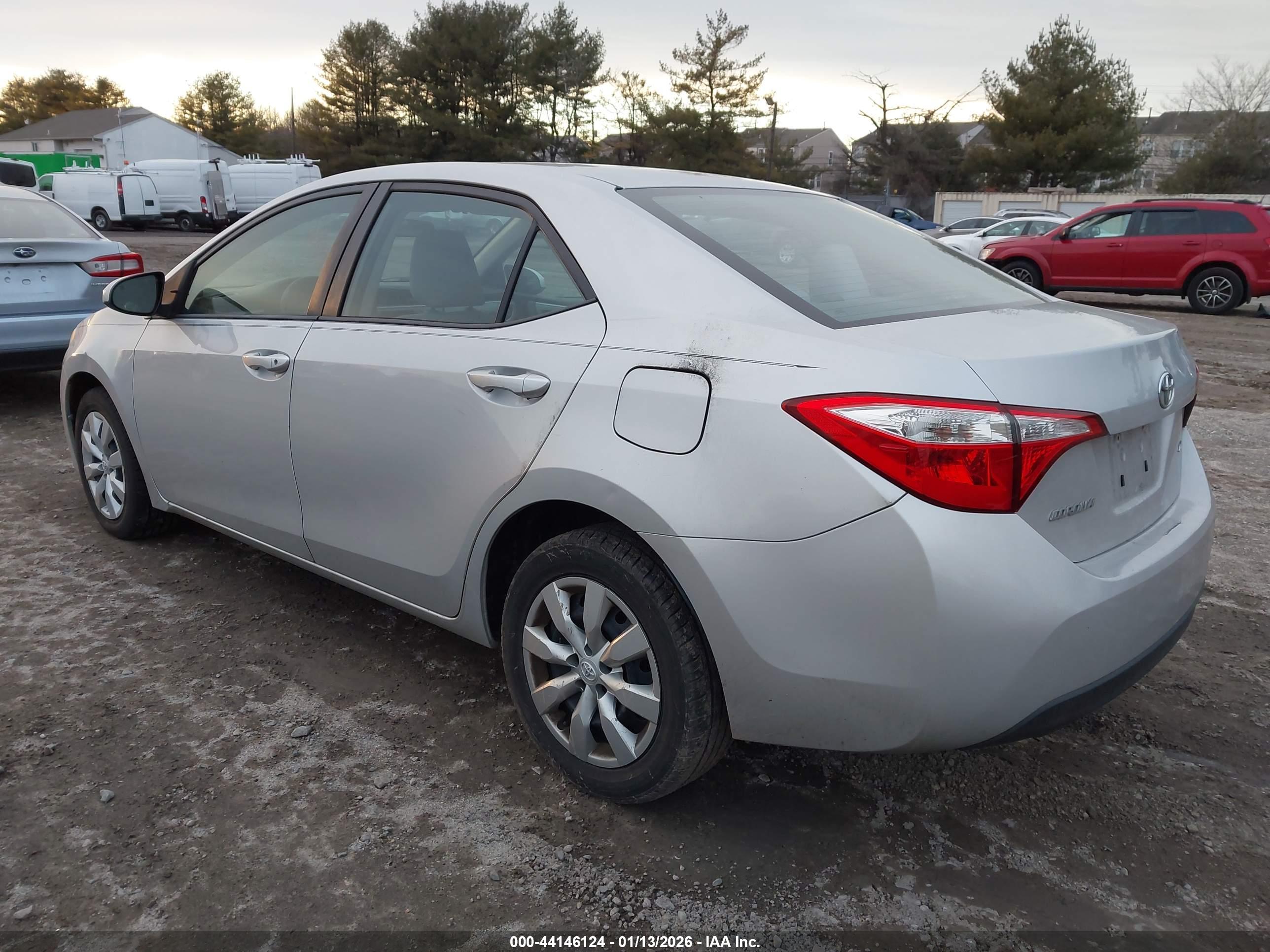 TOYOTA COROLLA image 3