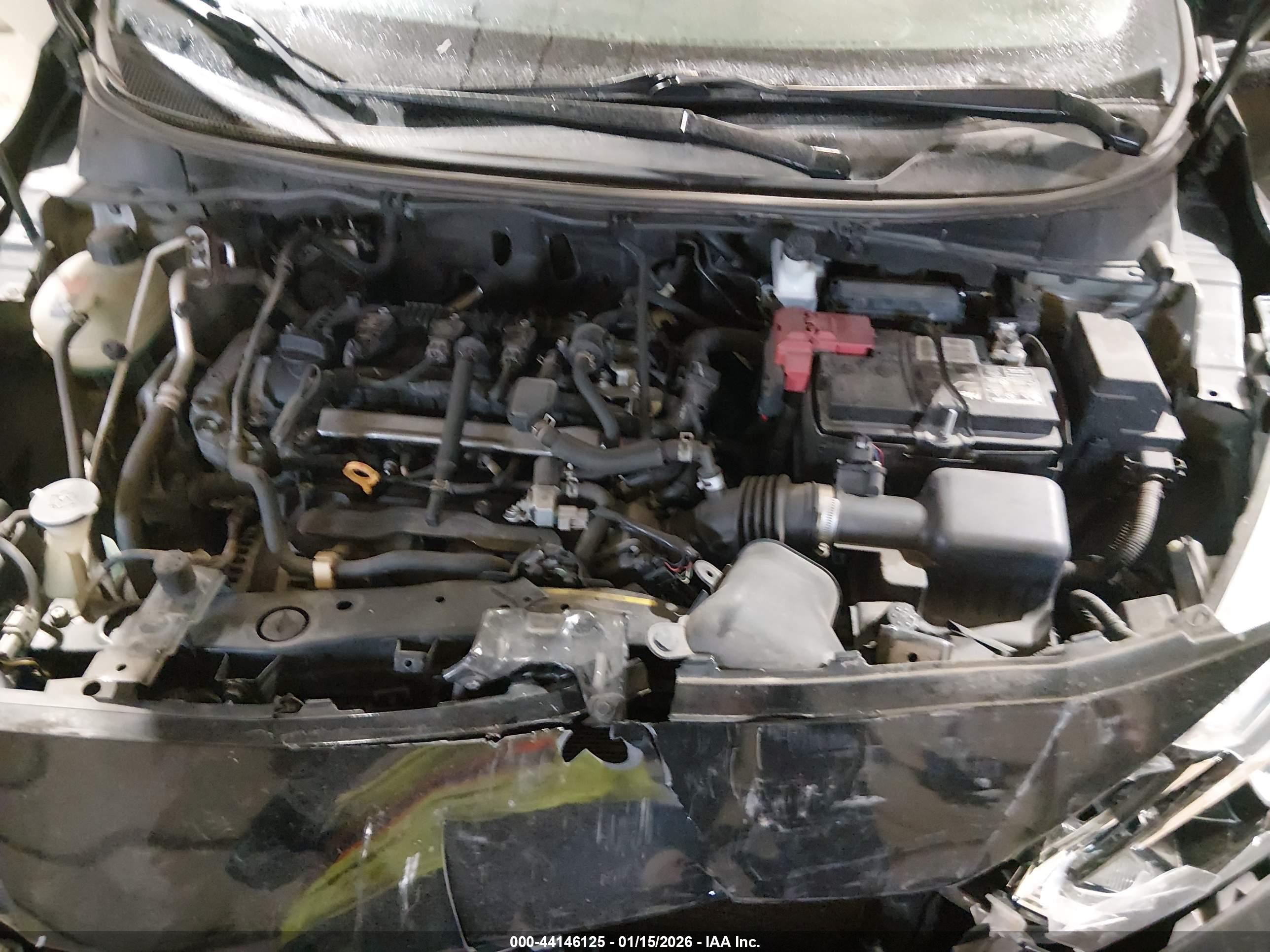 NISSAN VERSA image 10