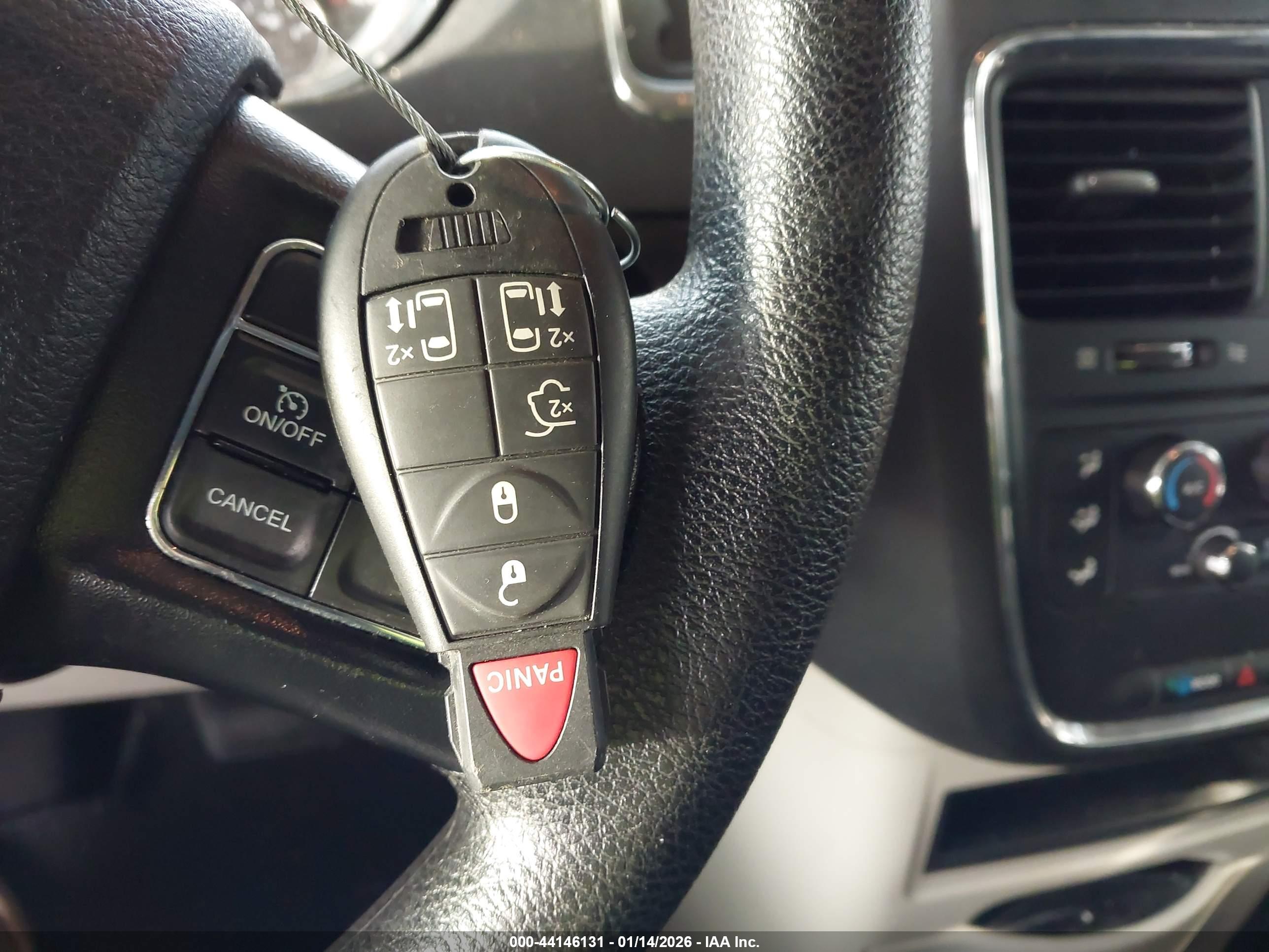 DODGE GRAND image 11