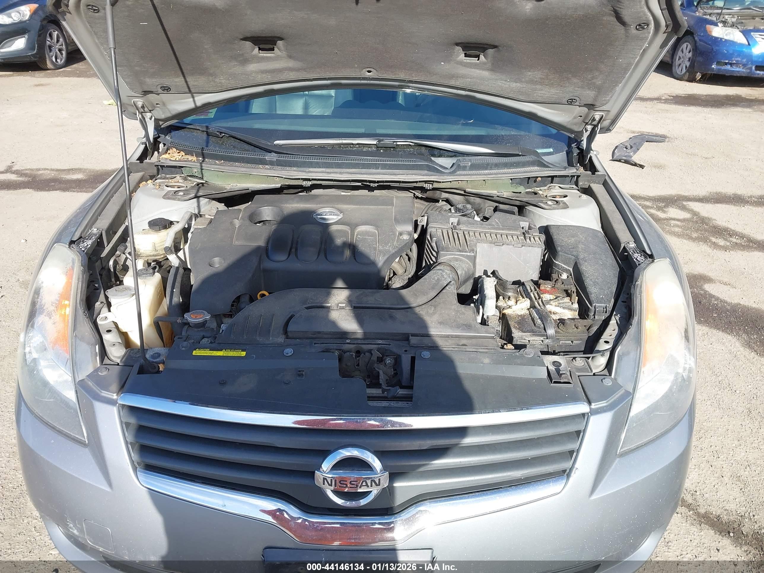 NISSAN ALTIMA image 10