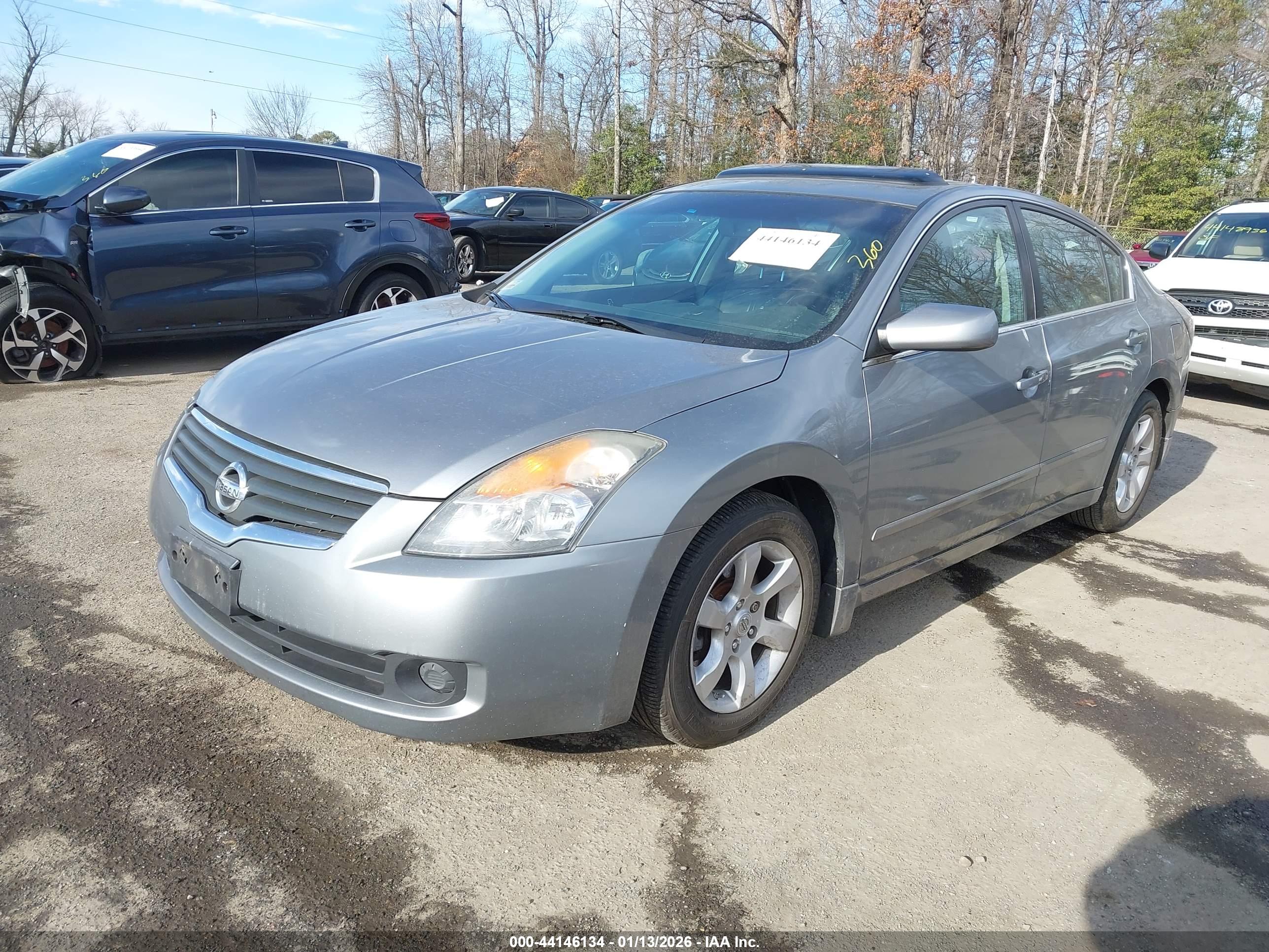 NISSAN ALTIMA image 2