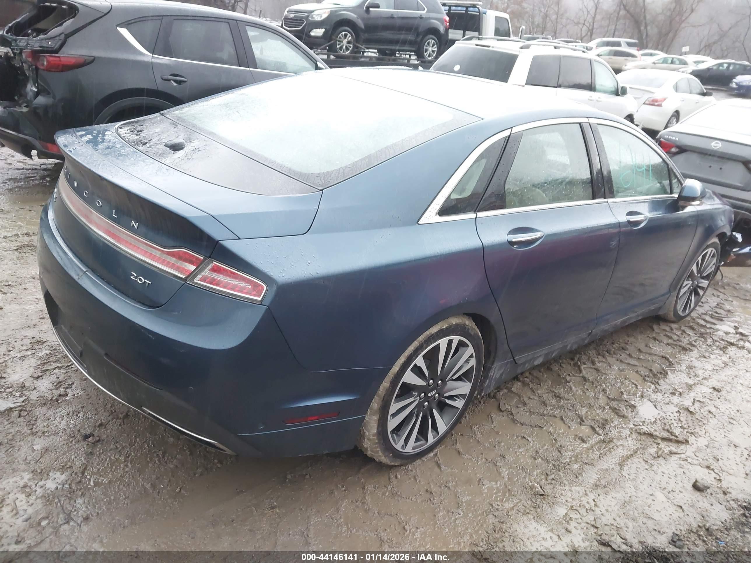 LINCOLN MKZ image 4
