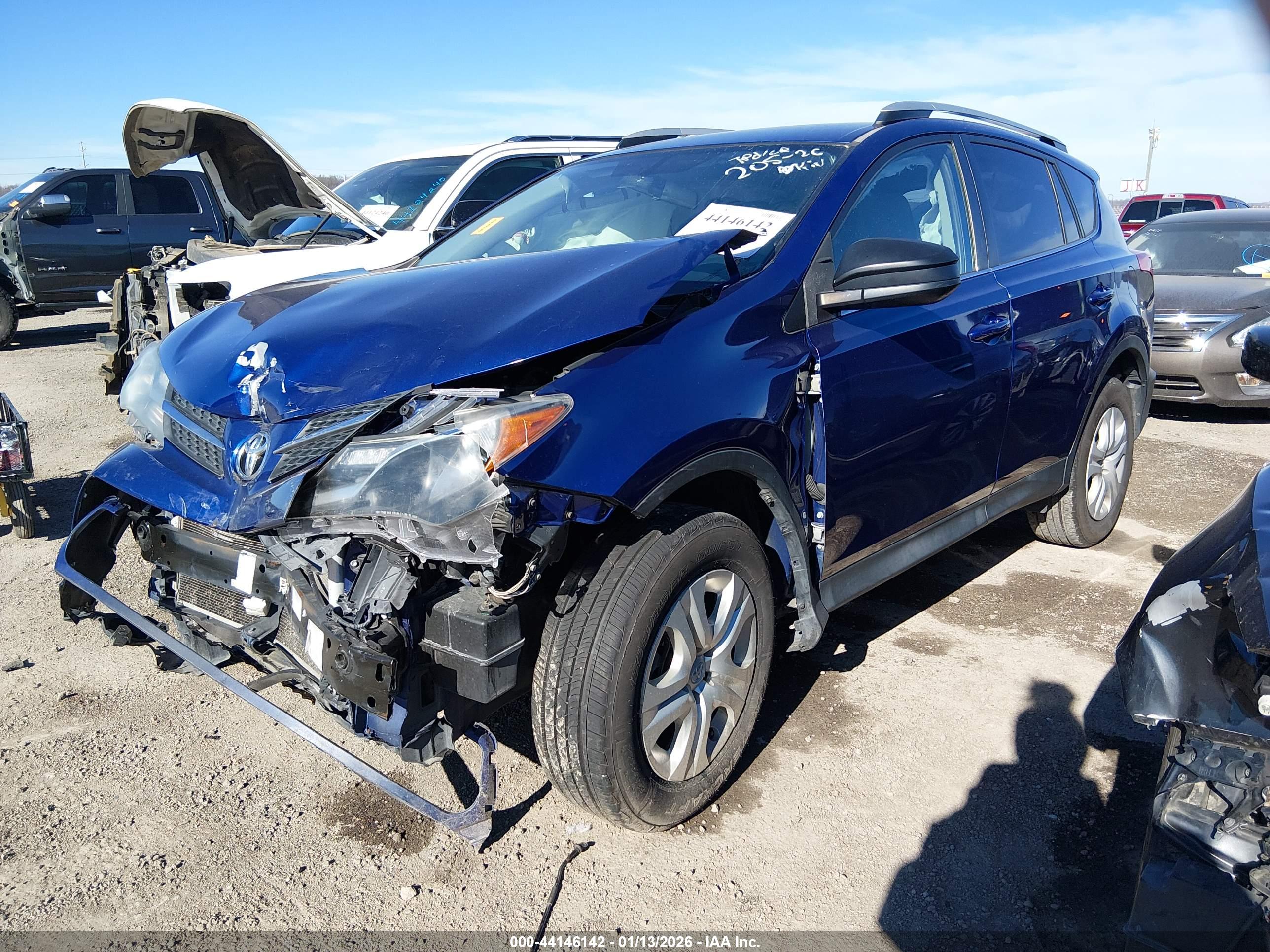 TOYOTA RAV4 image 2