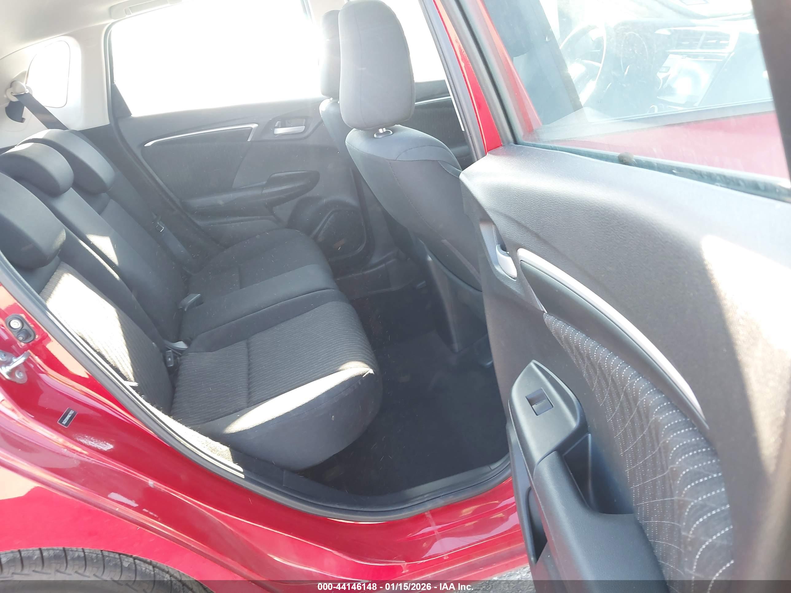 HONDA FIT image 8