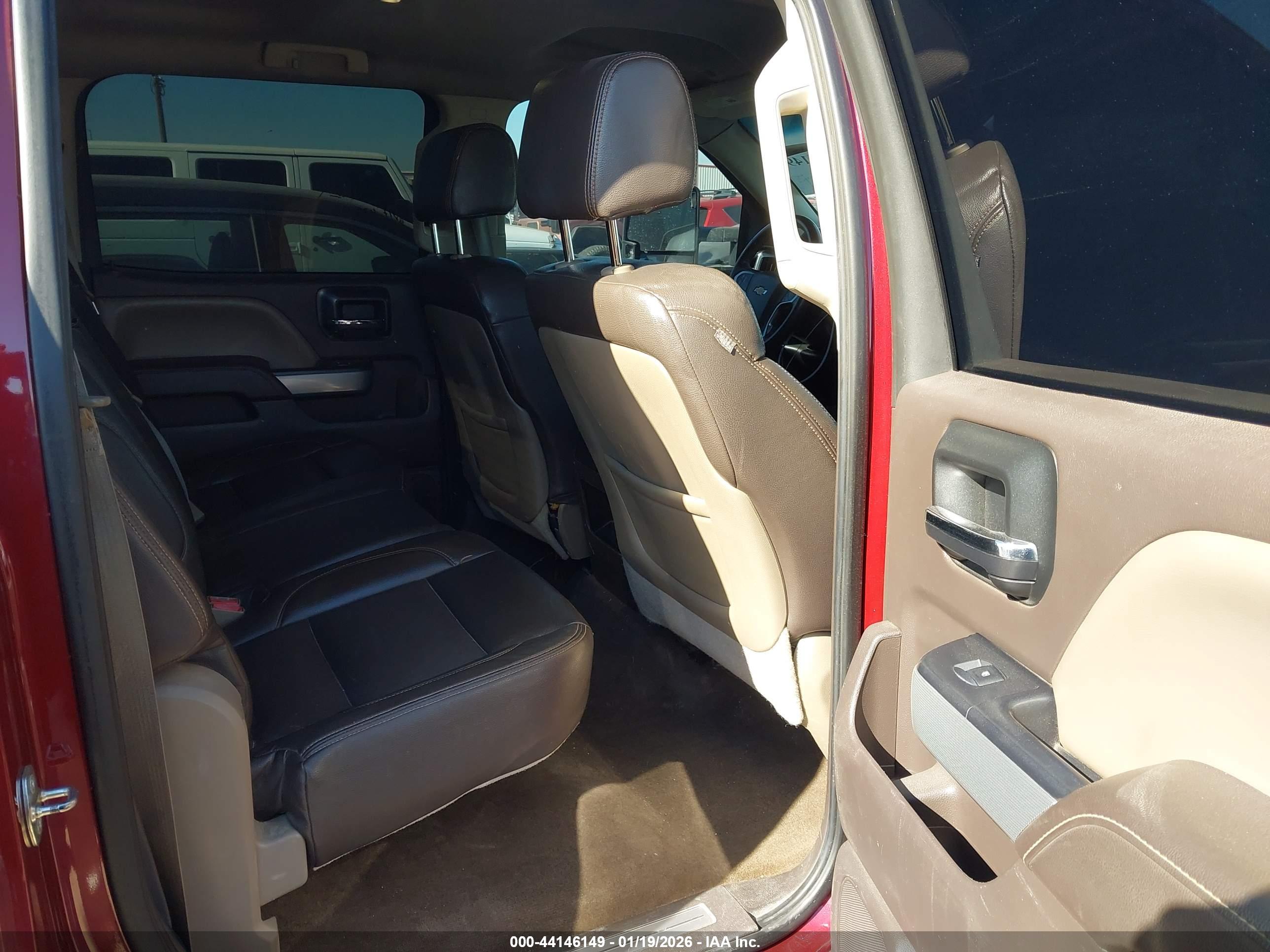 CHEVROLET SILVERADO image 8