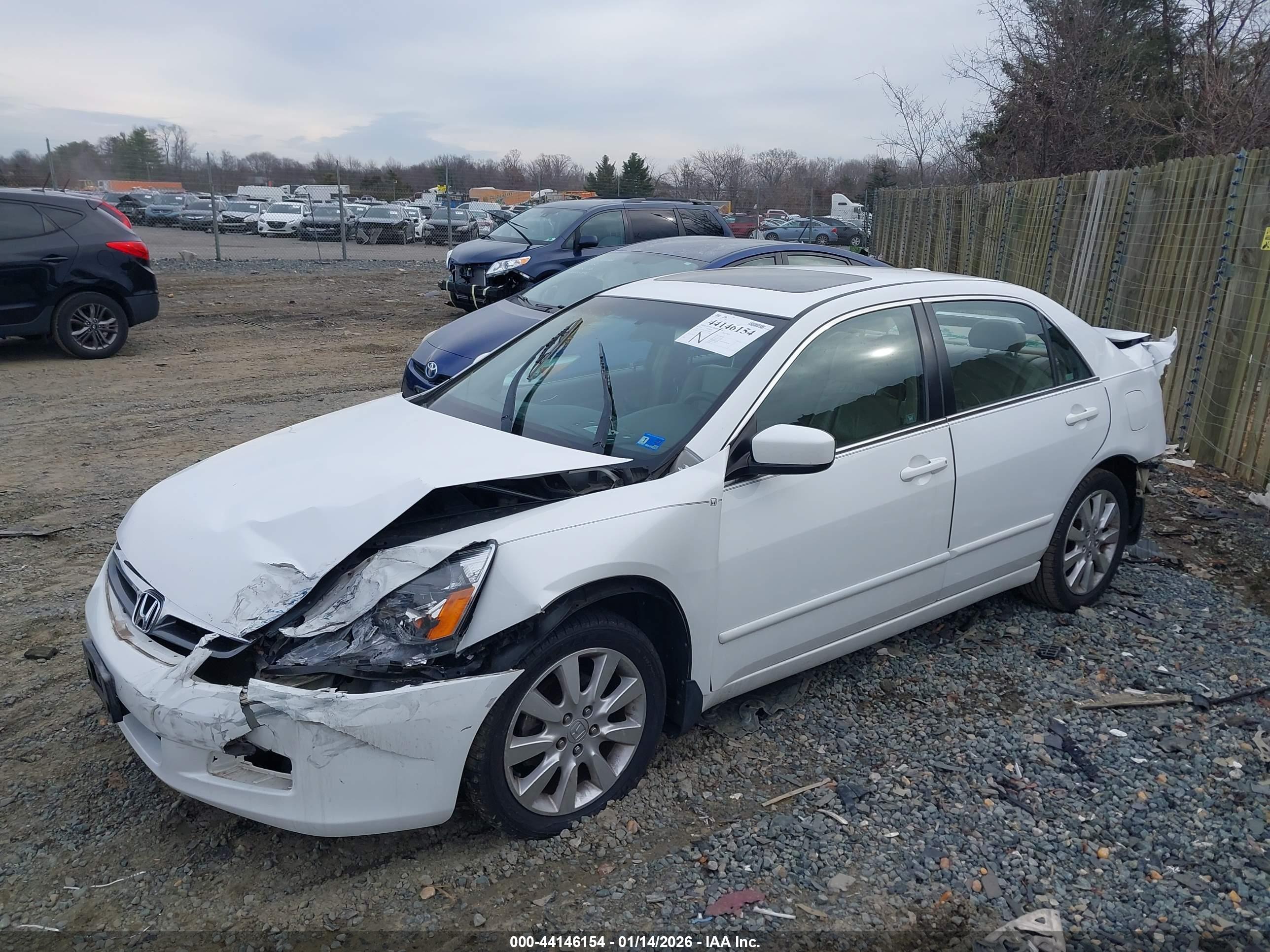 HONDA ACCORD image 2