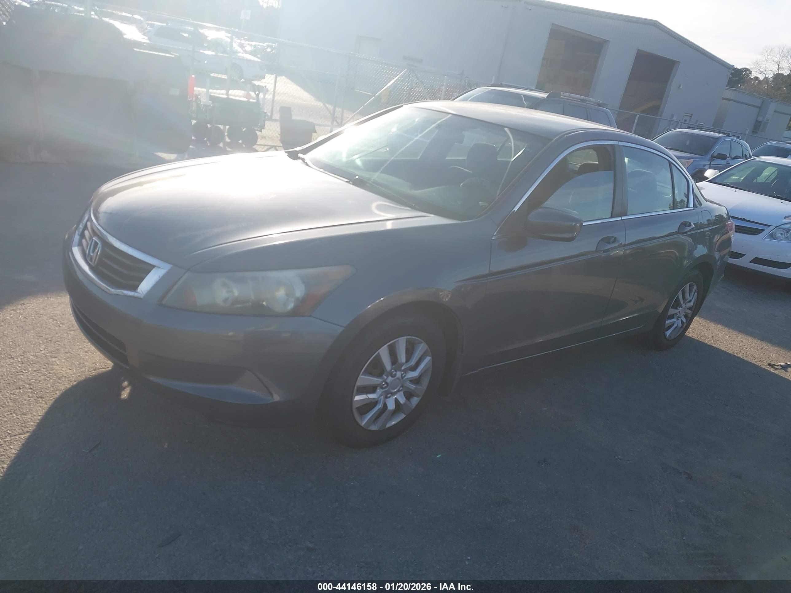 HONDA ACCORD image 2