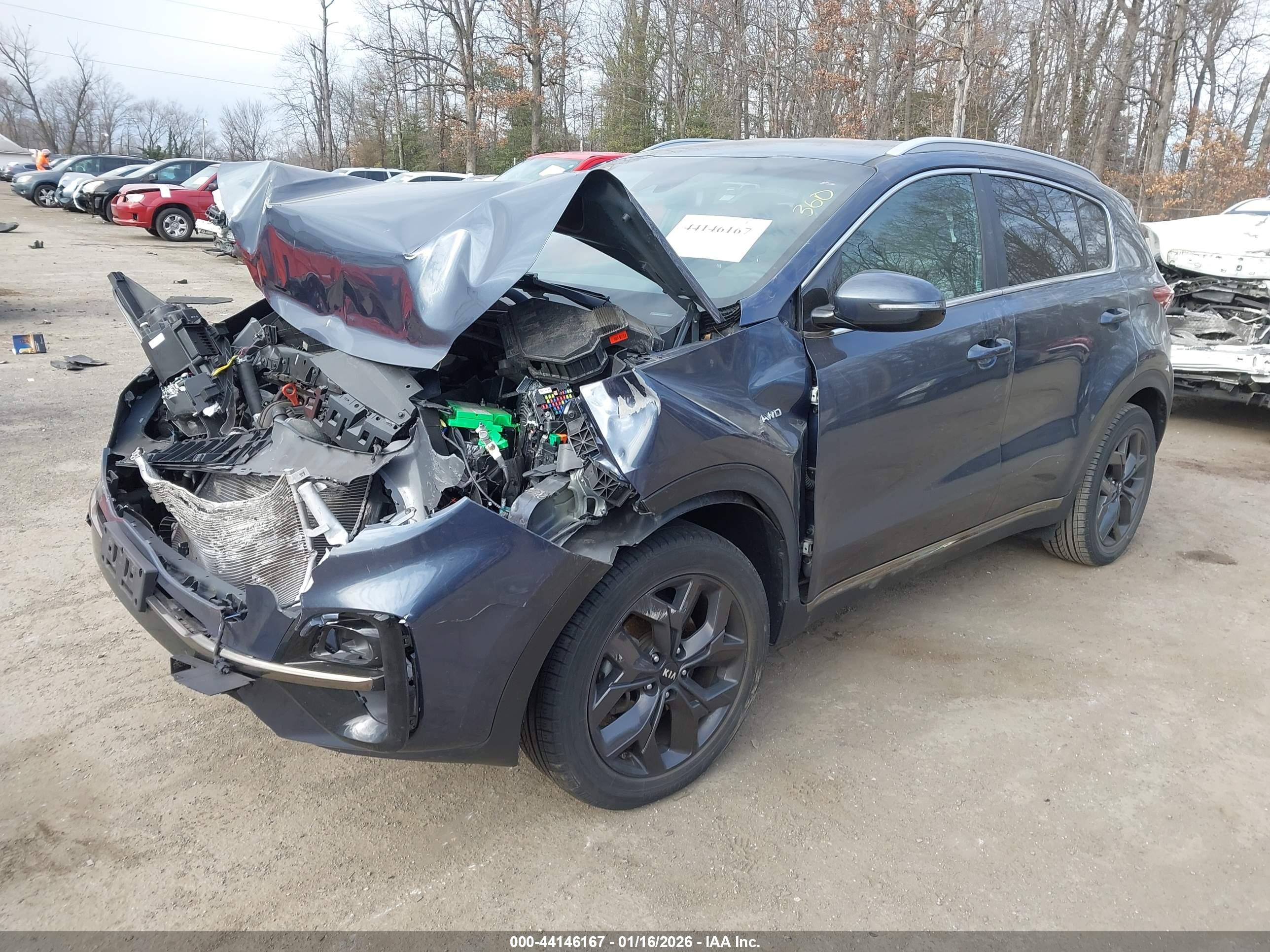 KIA SPORTAGE image 2