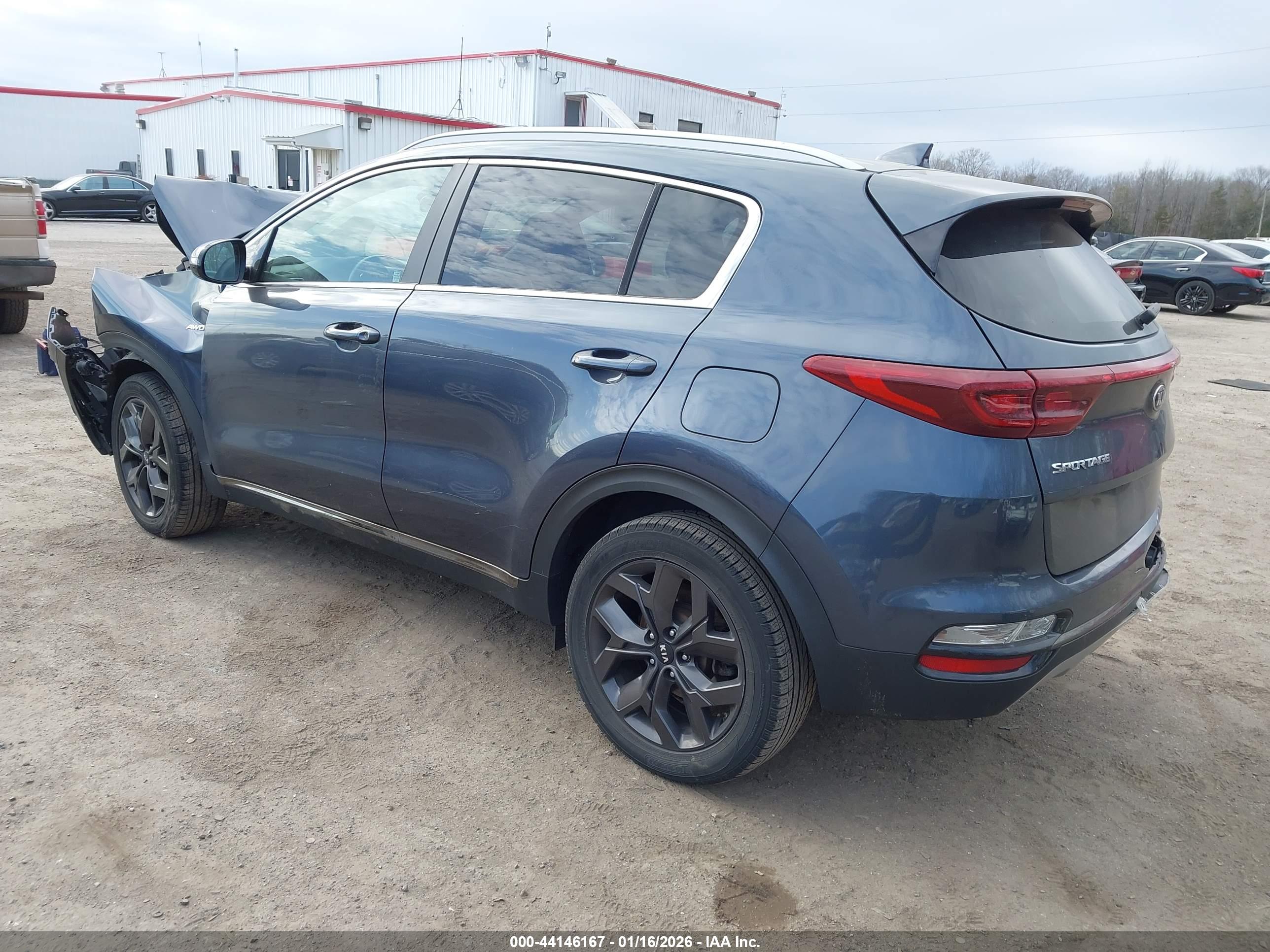 KIA SPORTAGE image 3