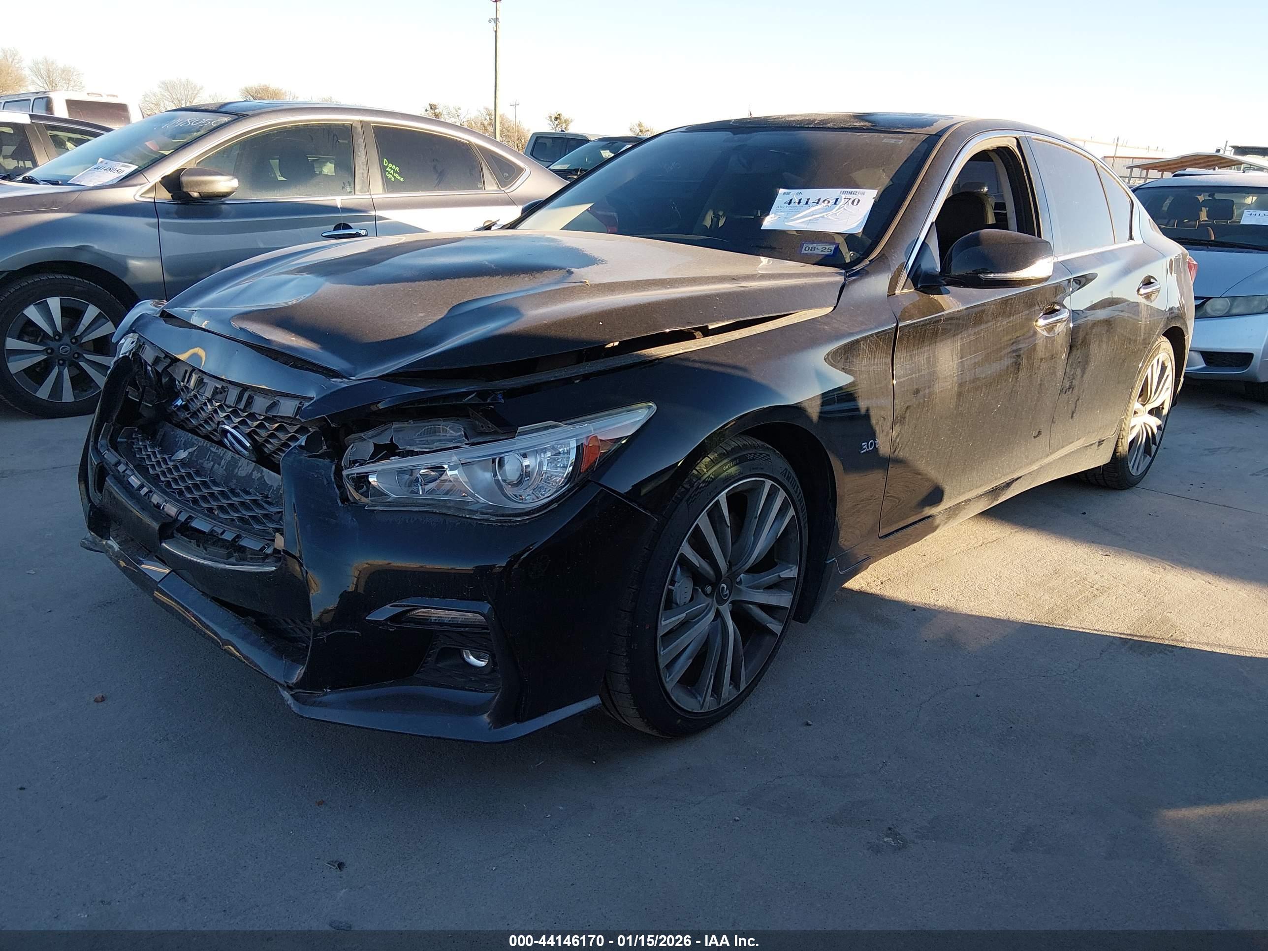 INFINITI Q50 image 2