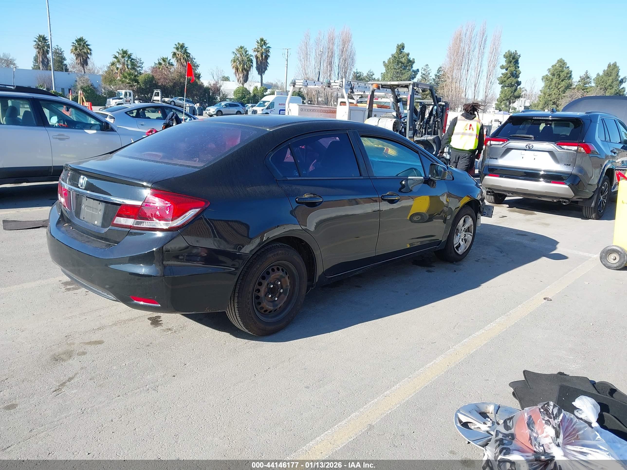 HONDA CIVIC image 4