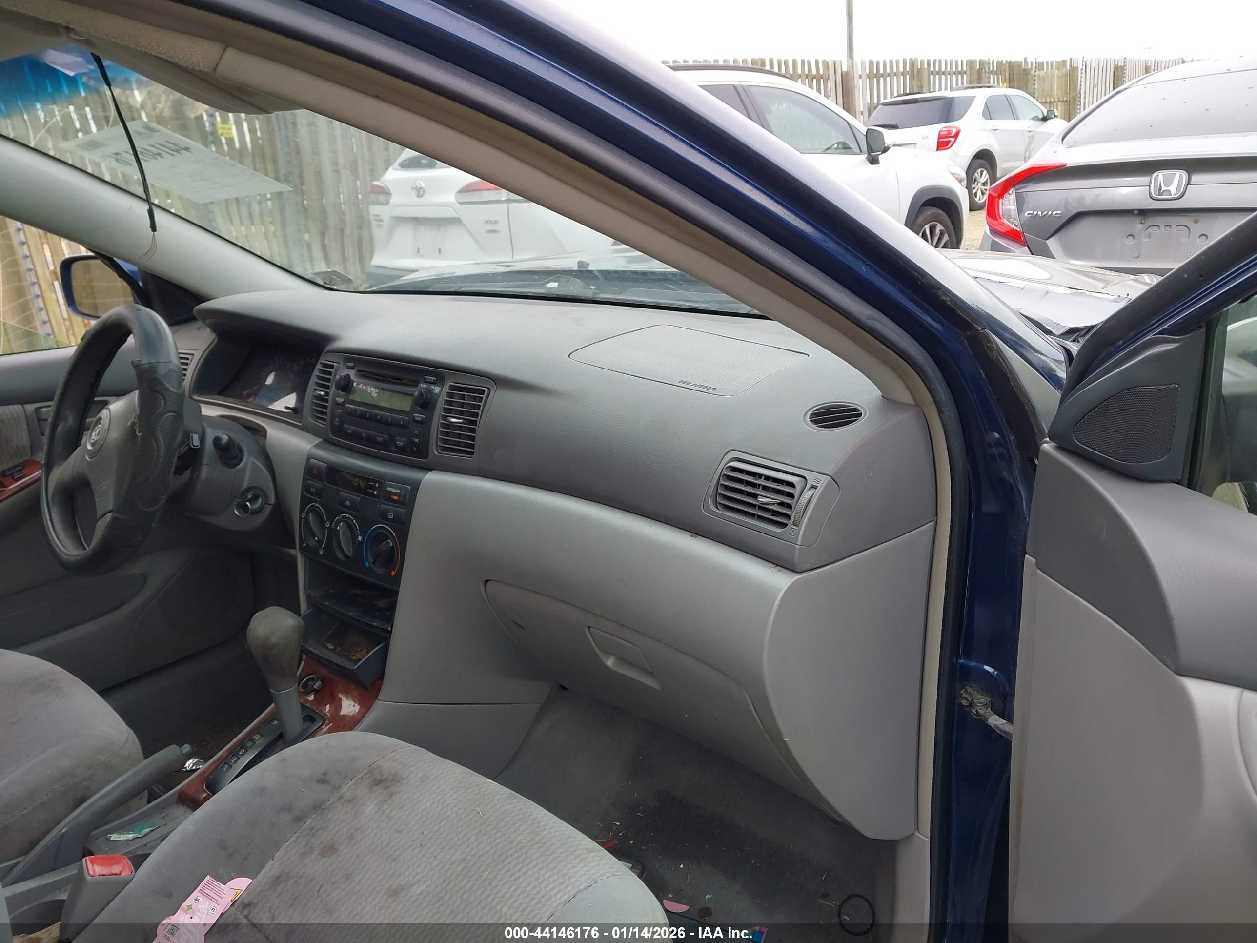 TOYOTA COROLLA image 5