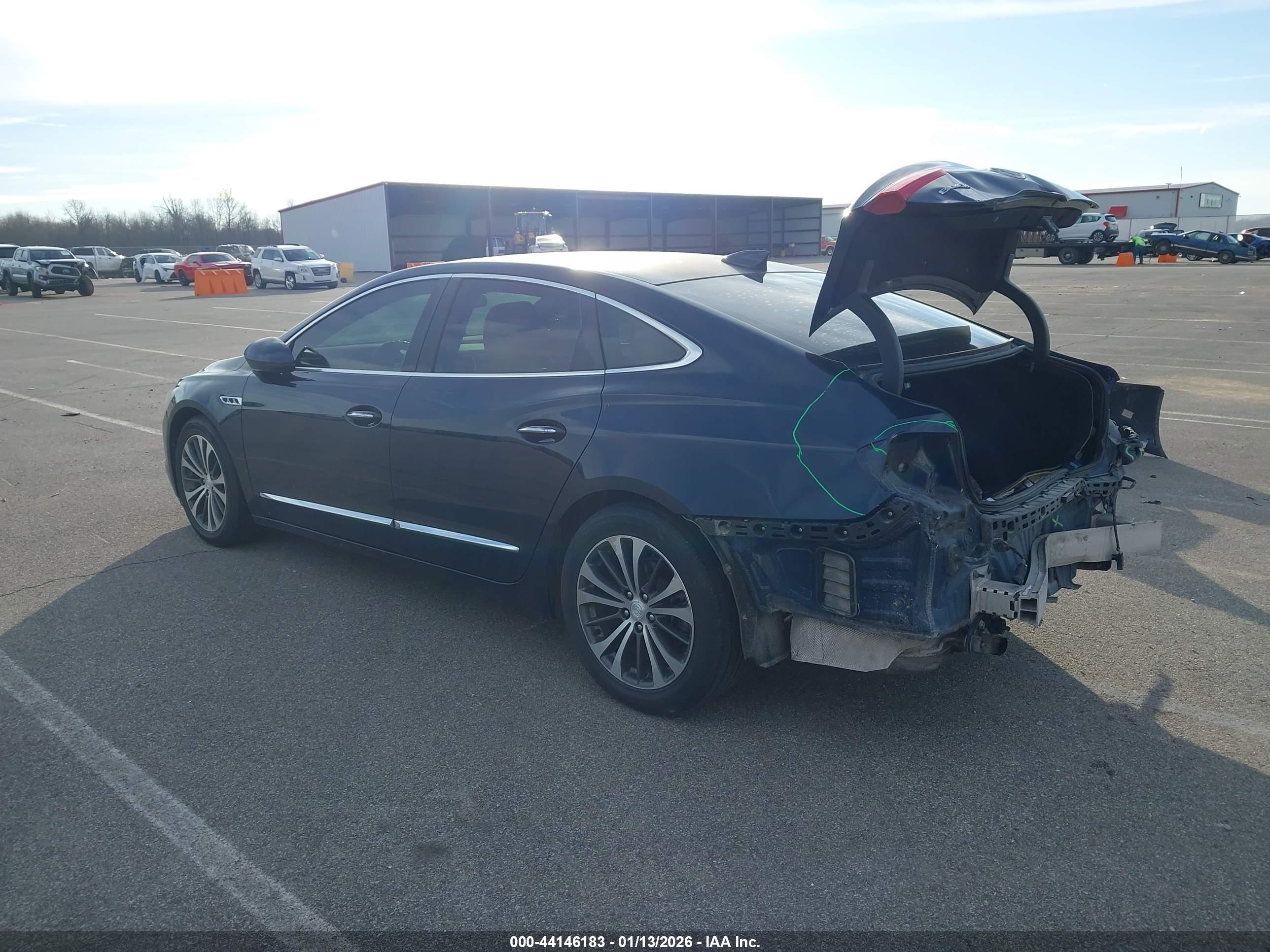 BUICK LACROSSE image 3