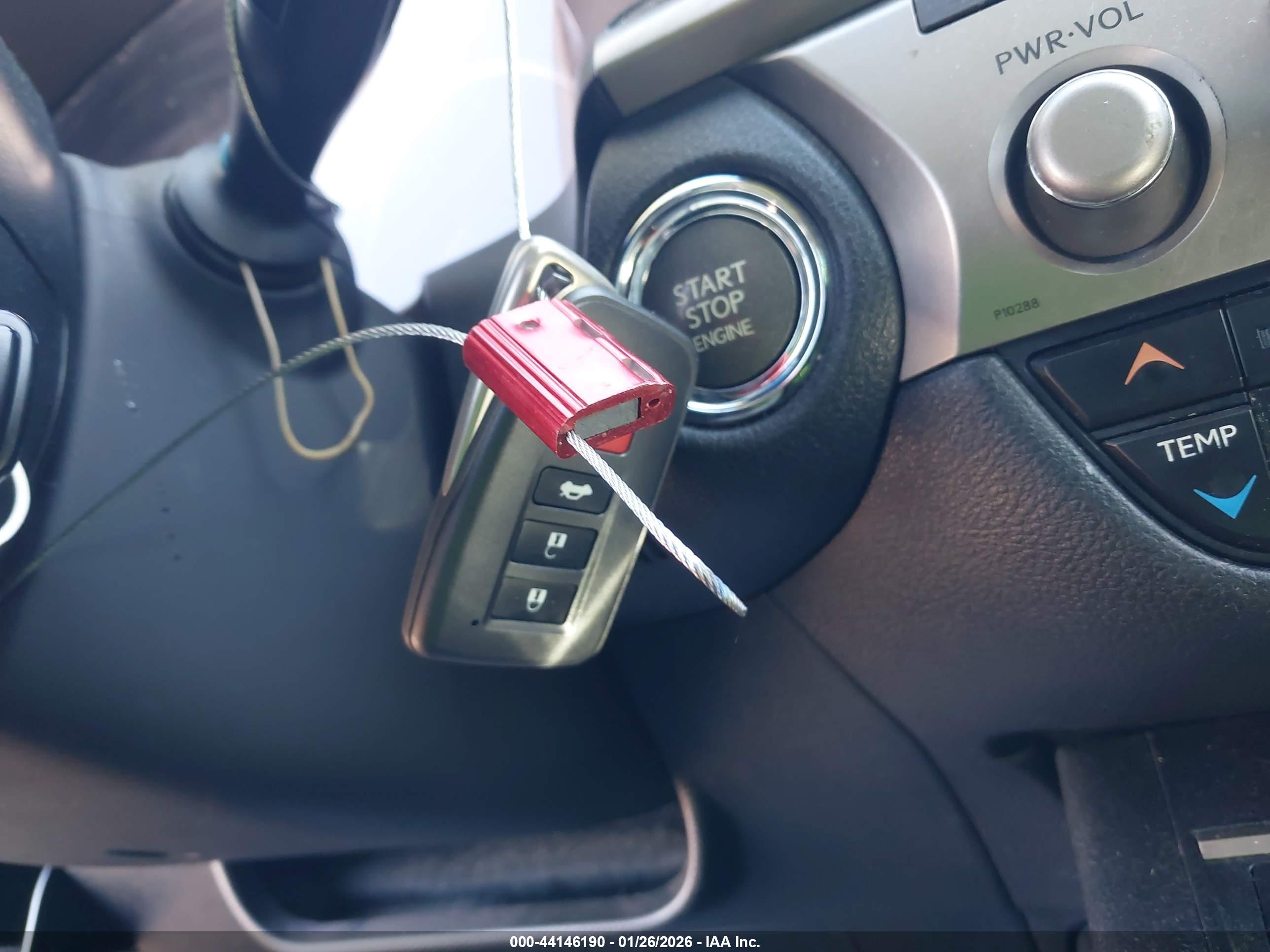 LEXUS ES image 11