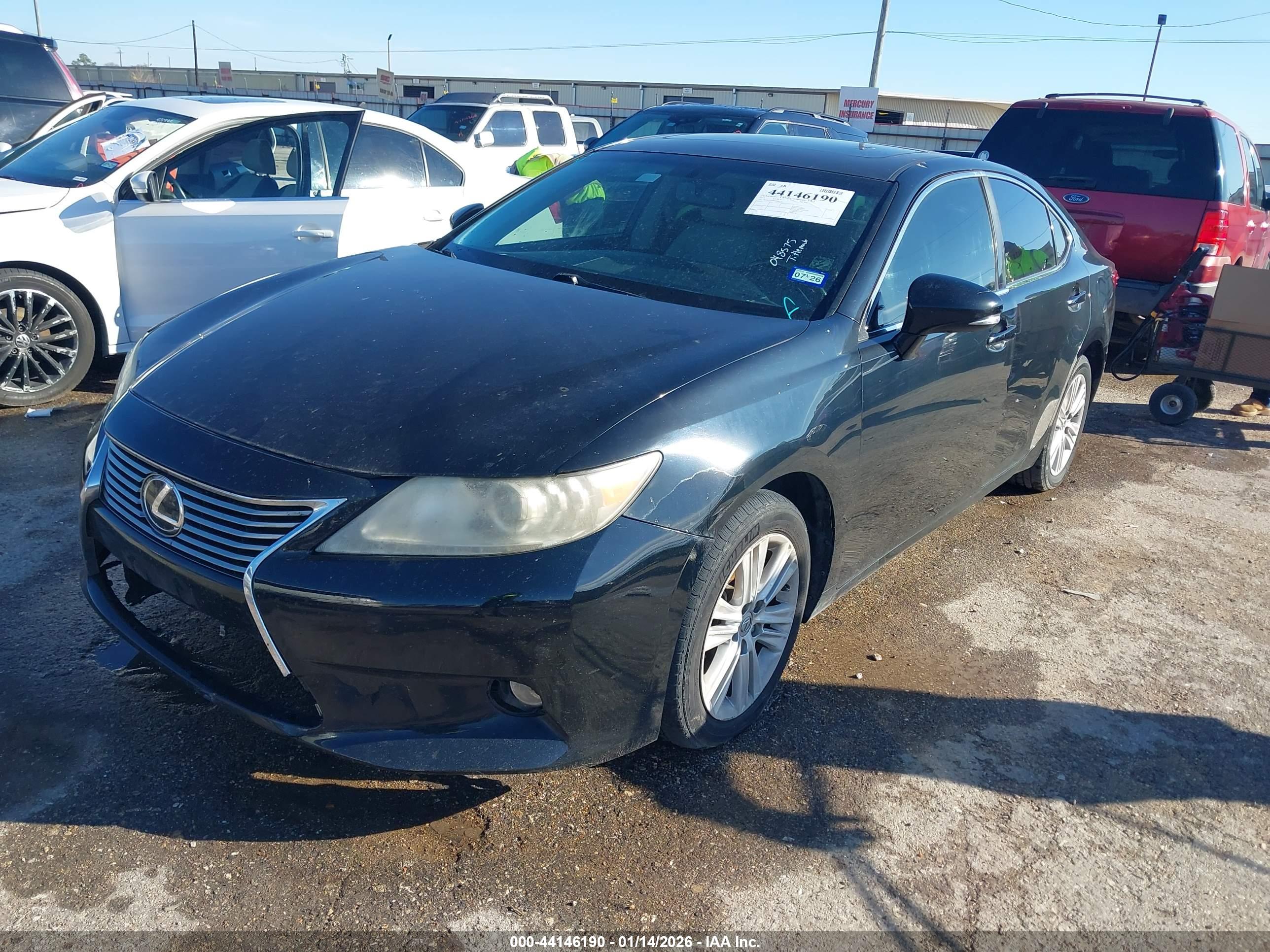 LEXUS ES image 2