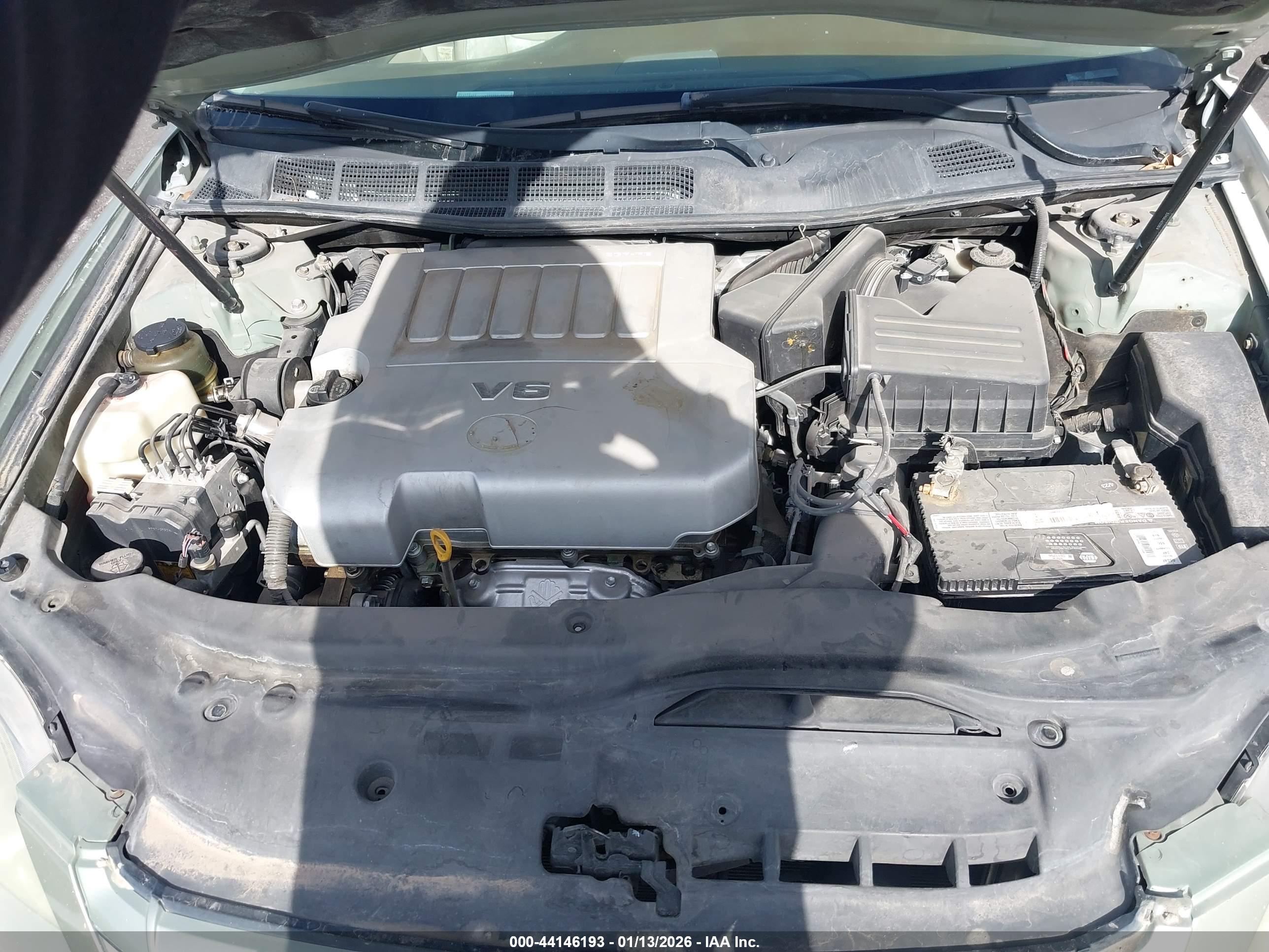TOYOTA AVALON image 10