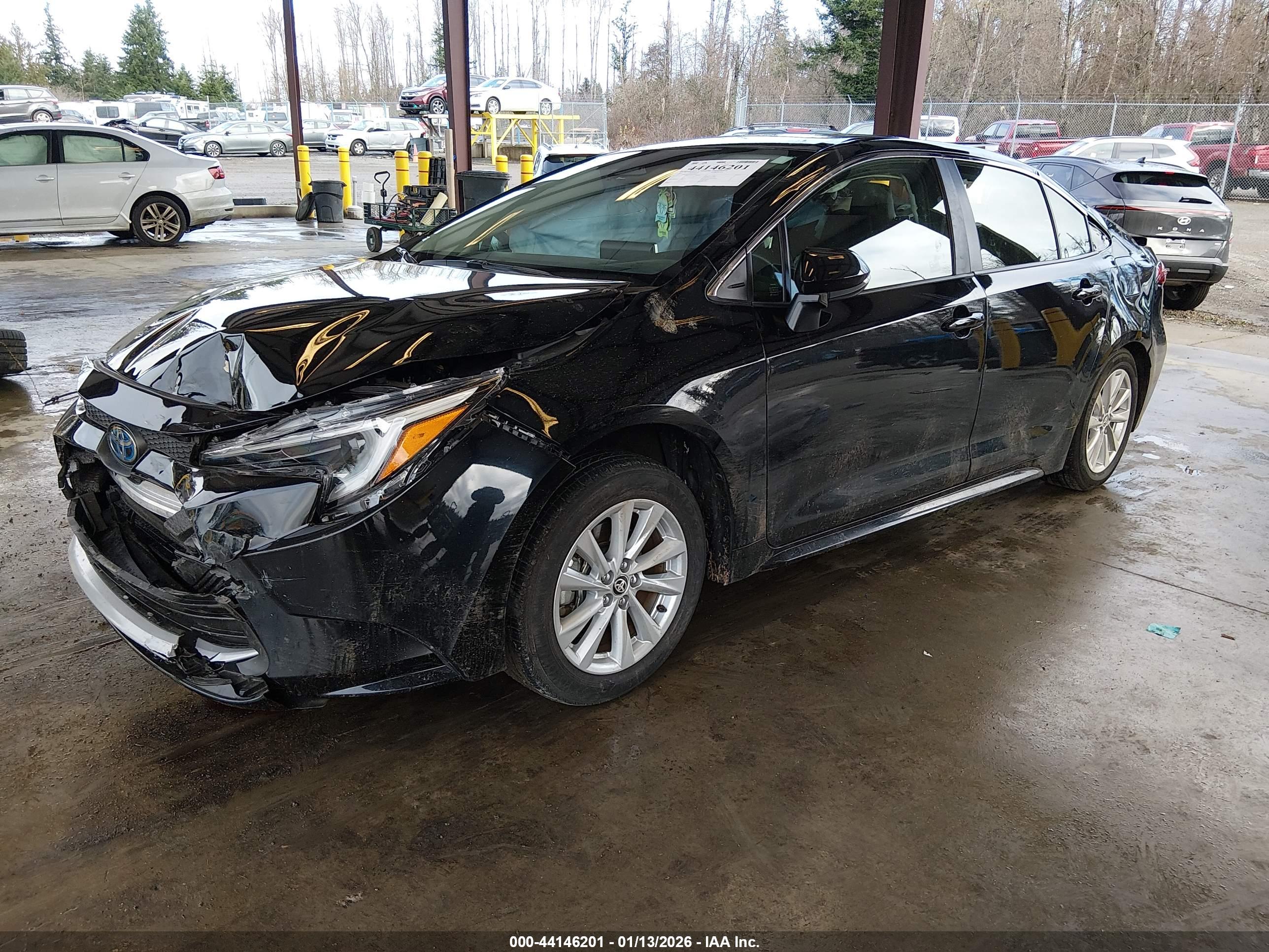 TOYOTA COROLLA image 2