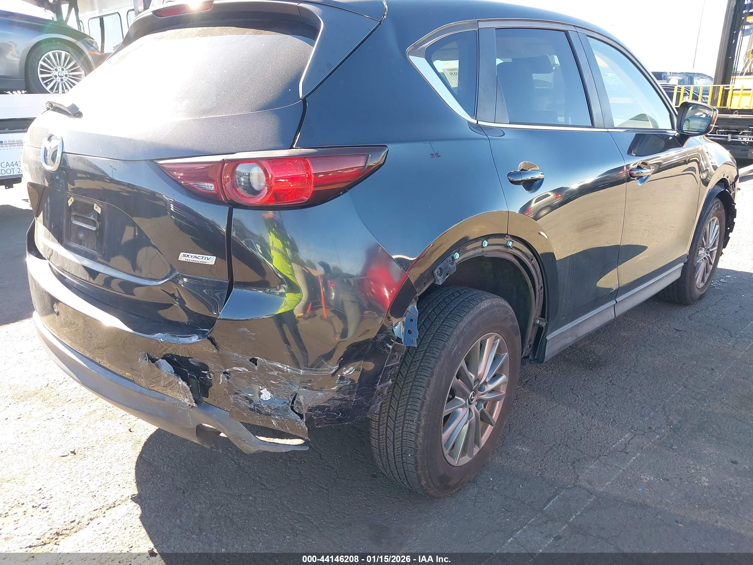 MAZDA CX-5 image 4