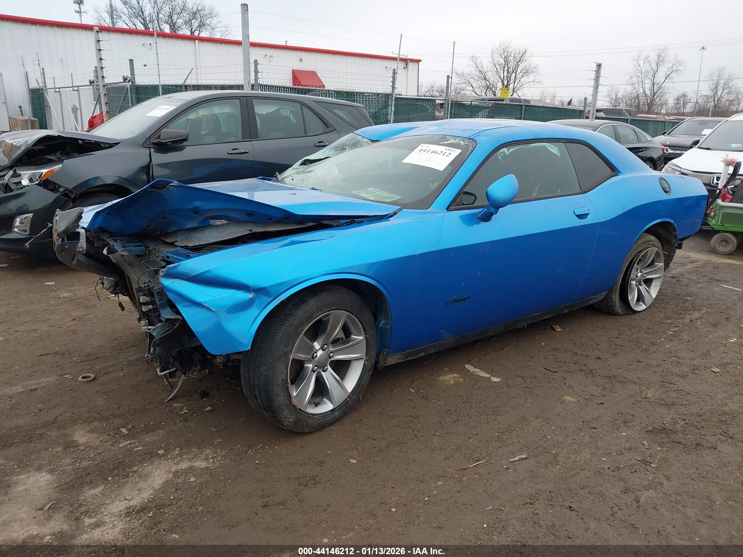 DODGE CHALLENGER image 2