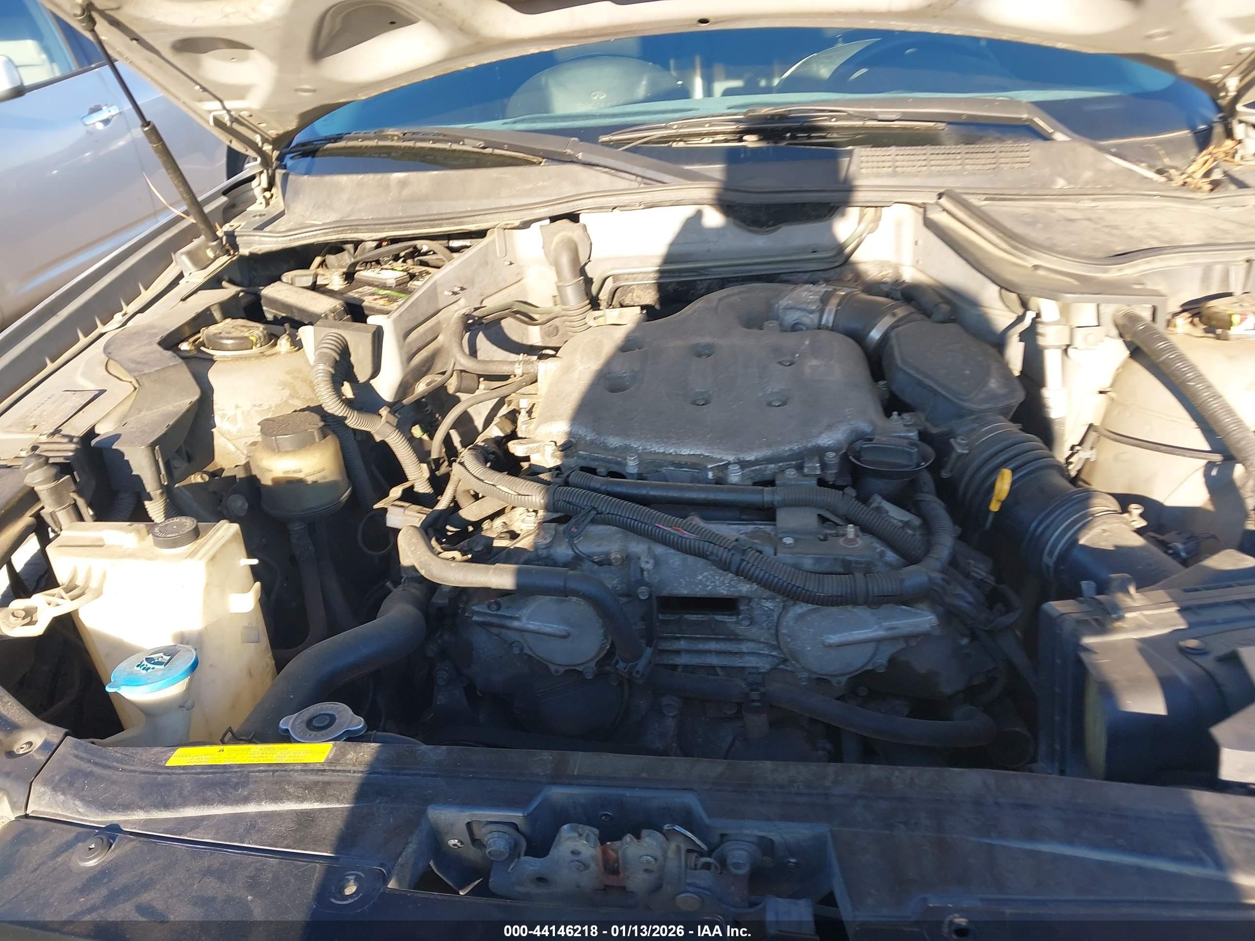 INFINITI FX35 image 10