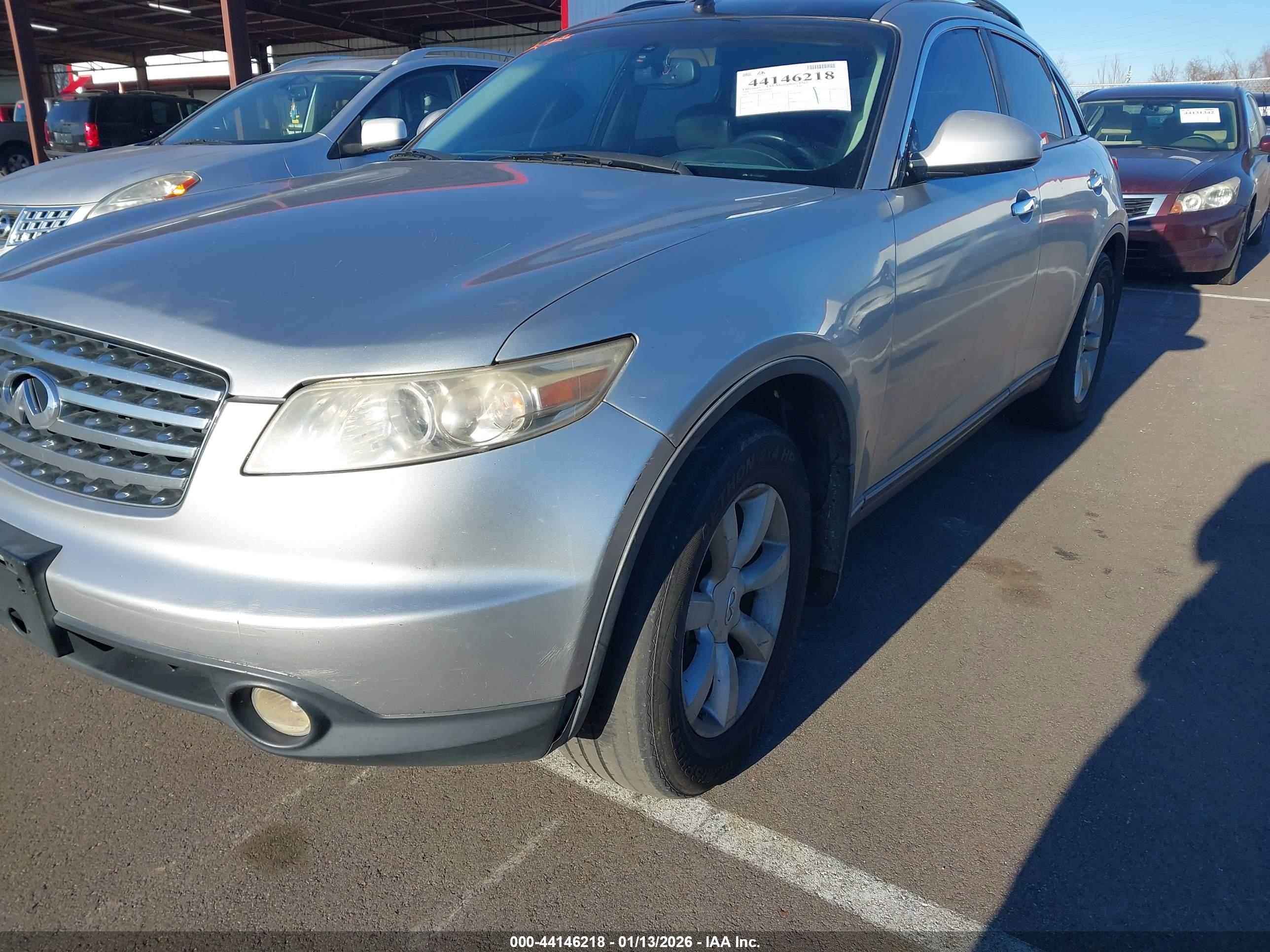 INFINITI FX35 image 6