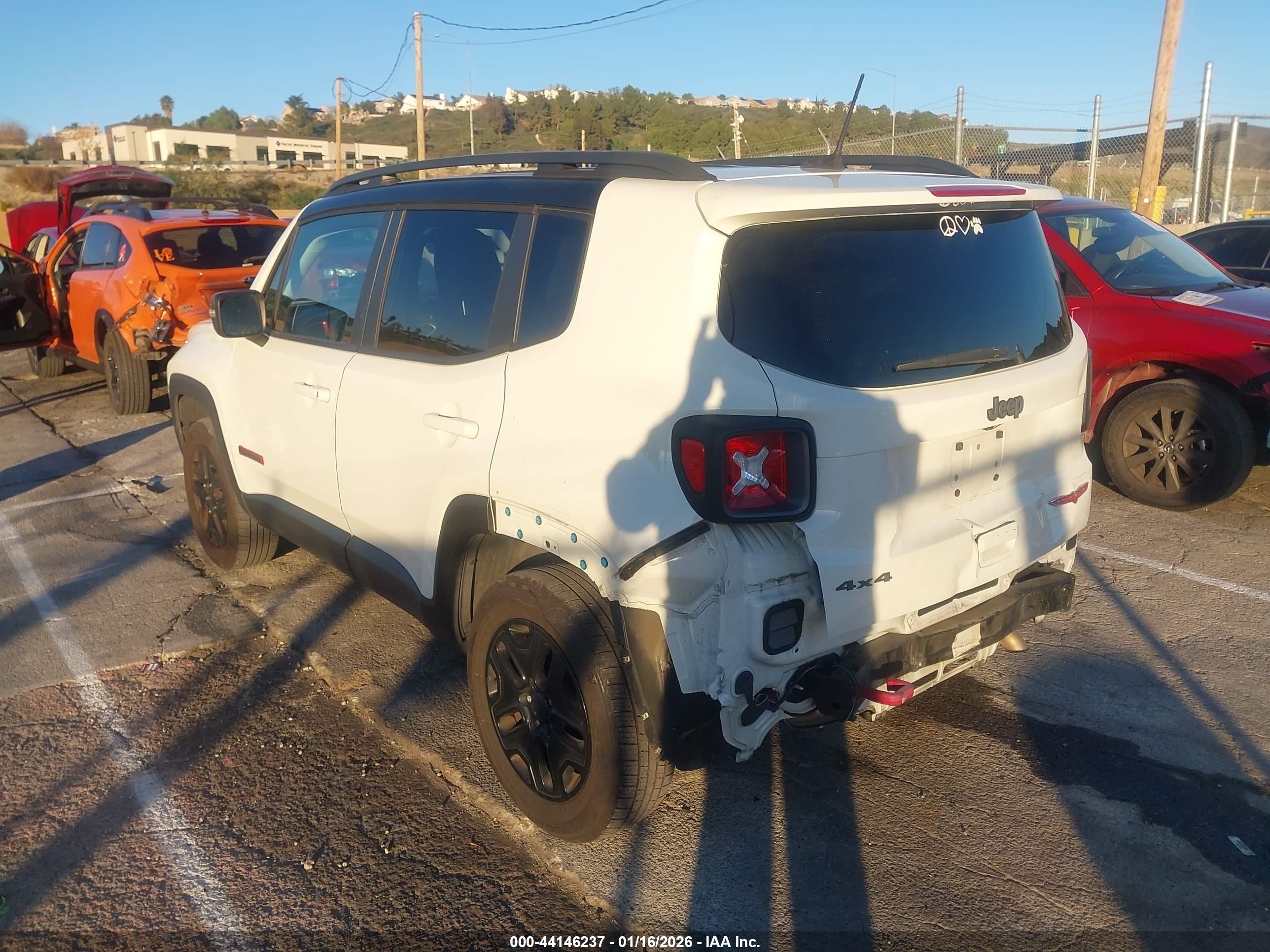 JEEP RENEGADE image 3