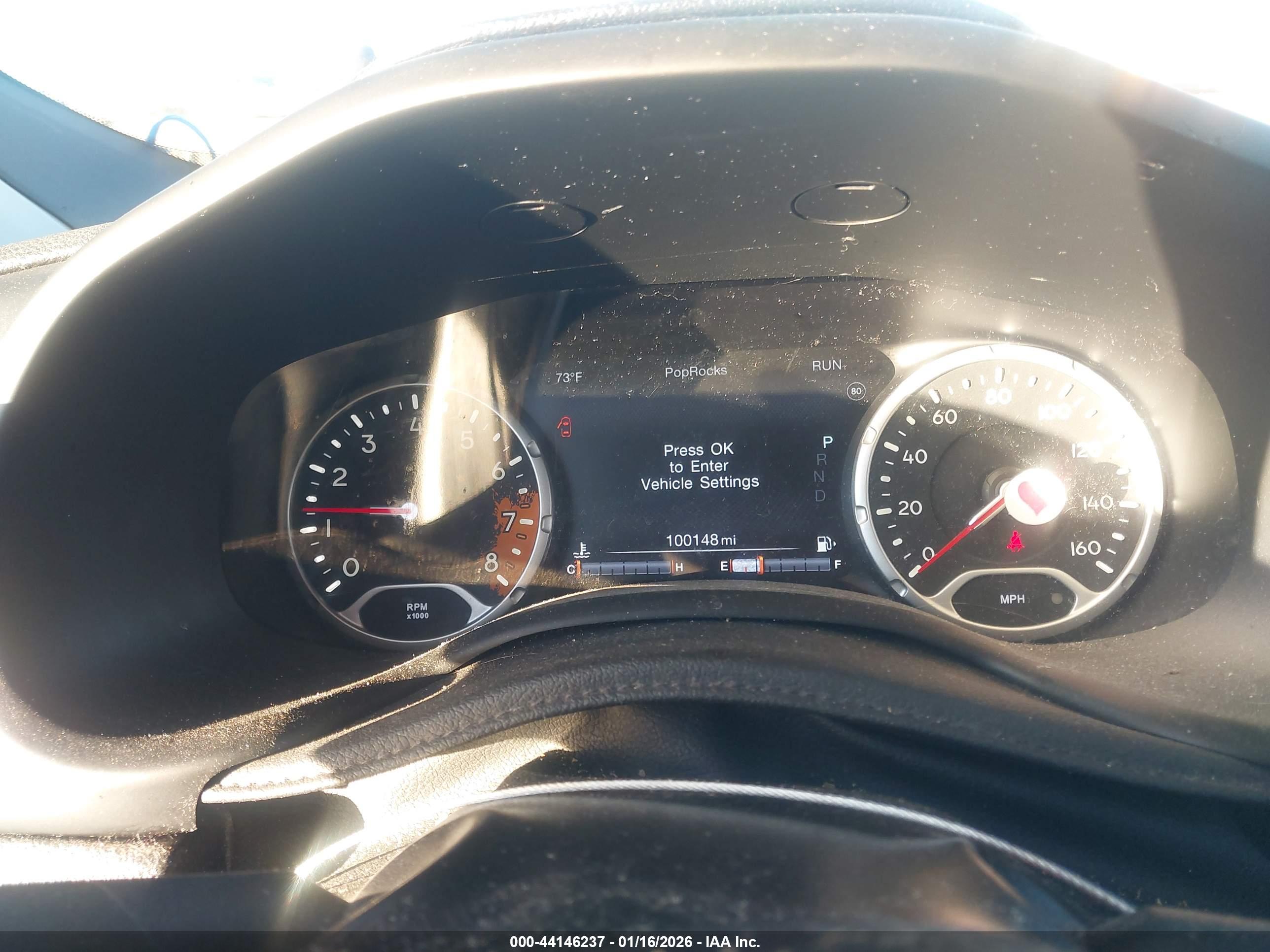 JEEP RENEGADE image 7