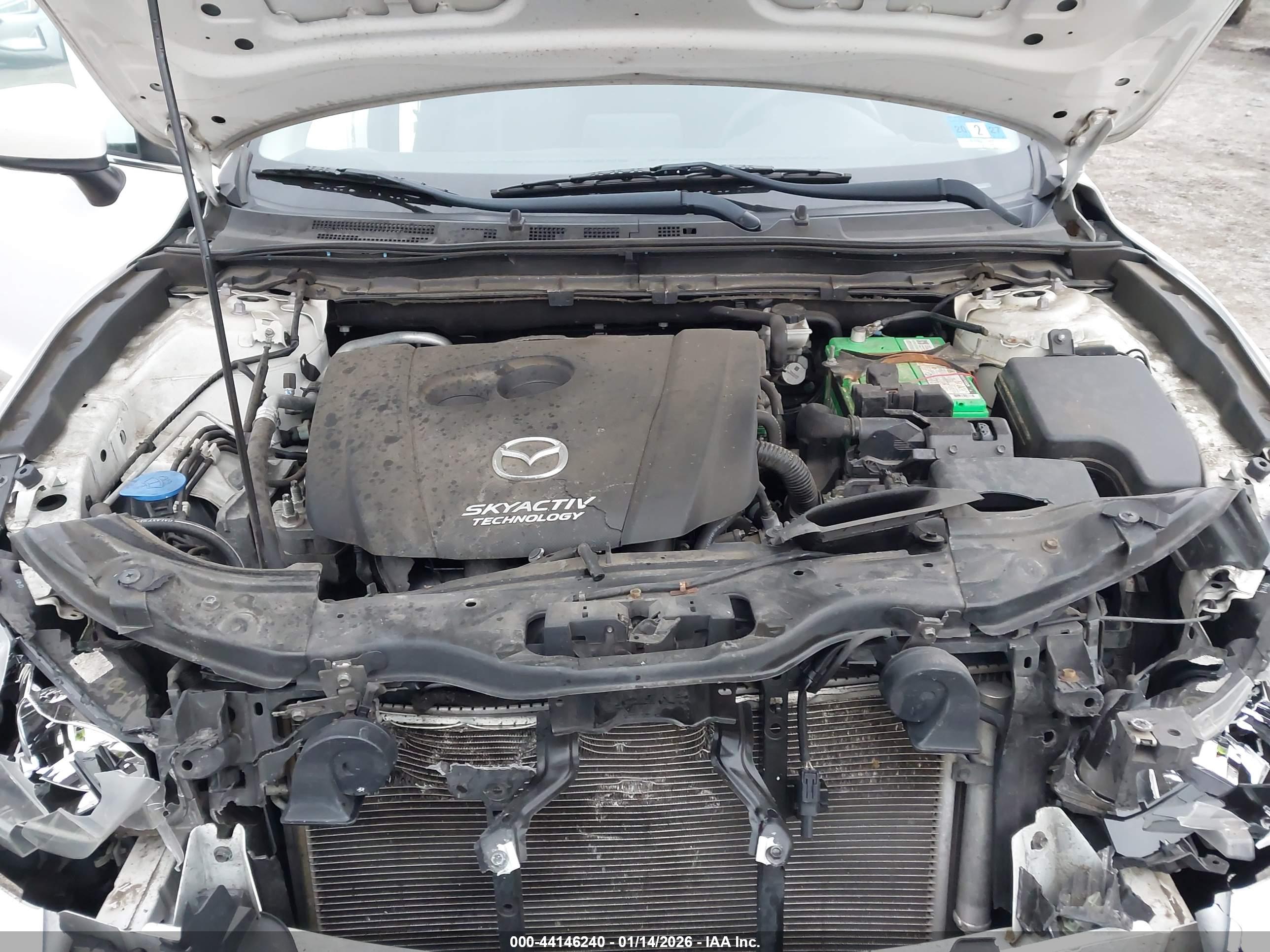 MAZDA MAZDA3 image 10