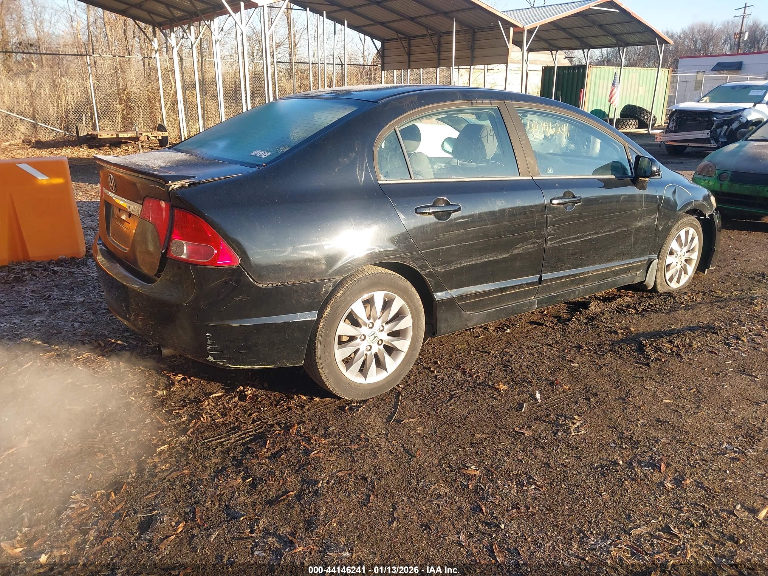HONDA CIVIC image 4