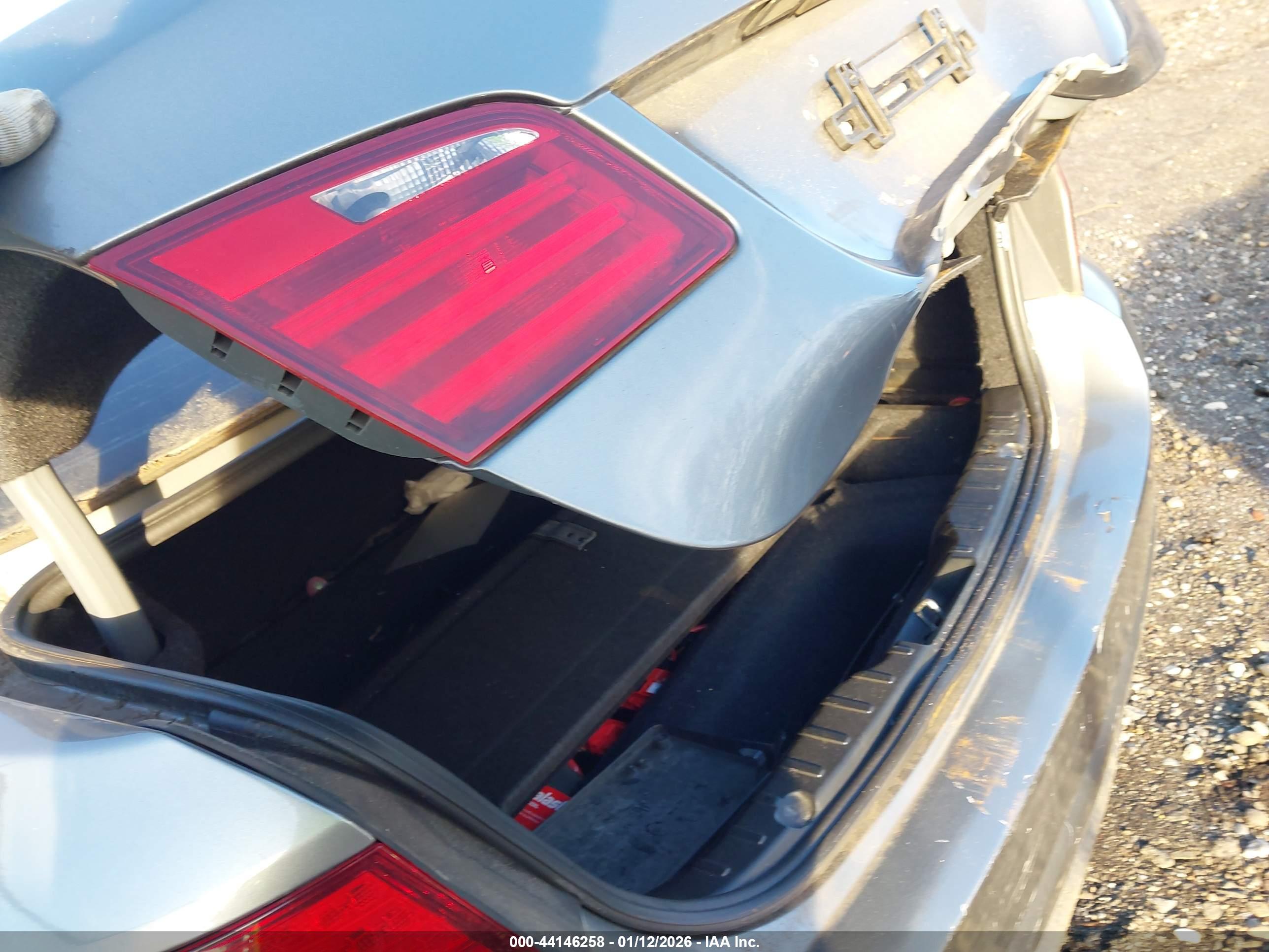 BMW 535I image 6