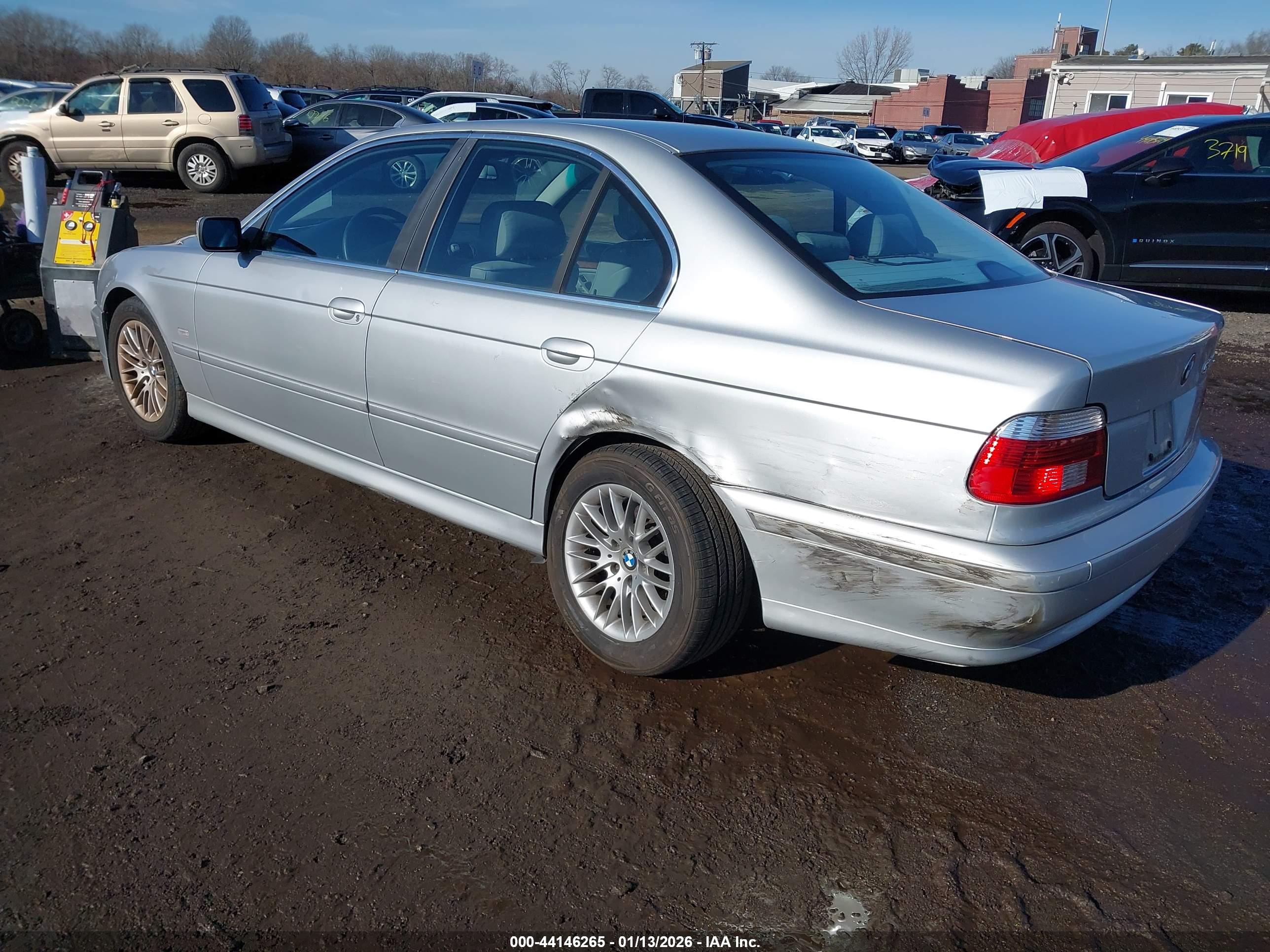 BMW 530IA image 3
