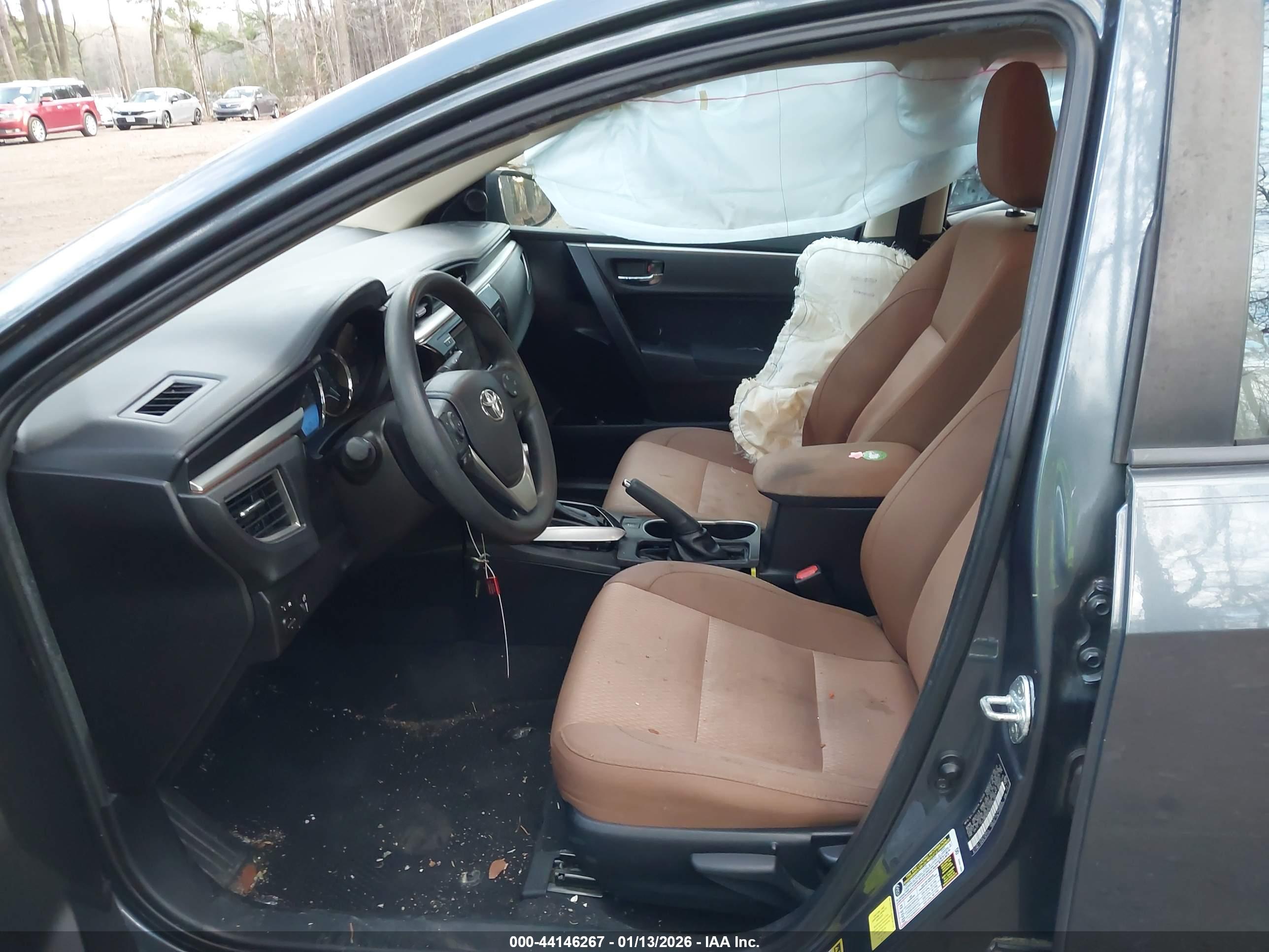 TOYOTA COROLLA image 5