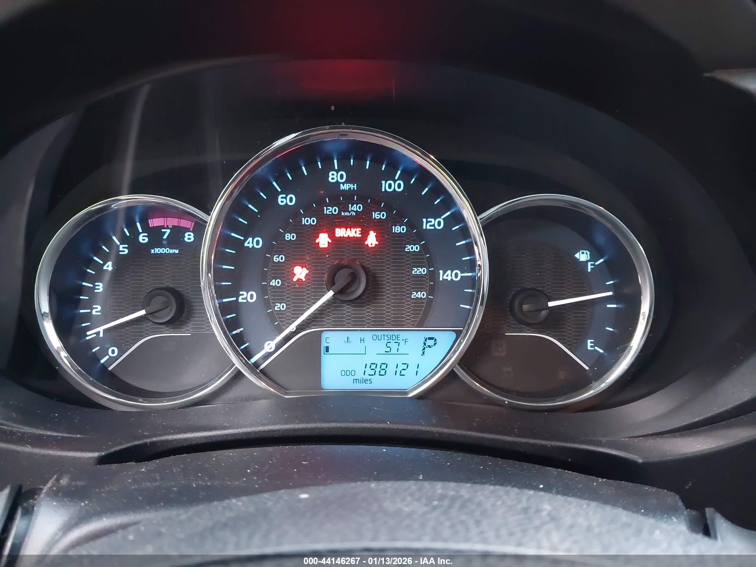 TOYOTA COROLLA image 7