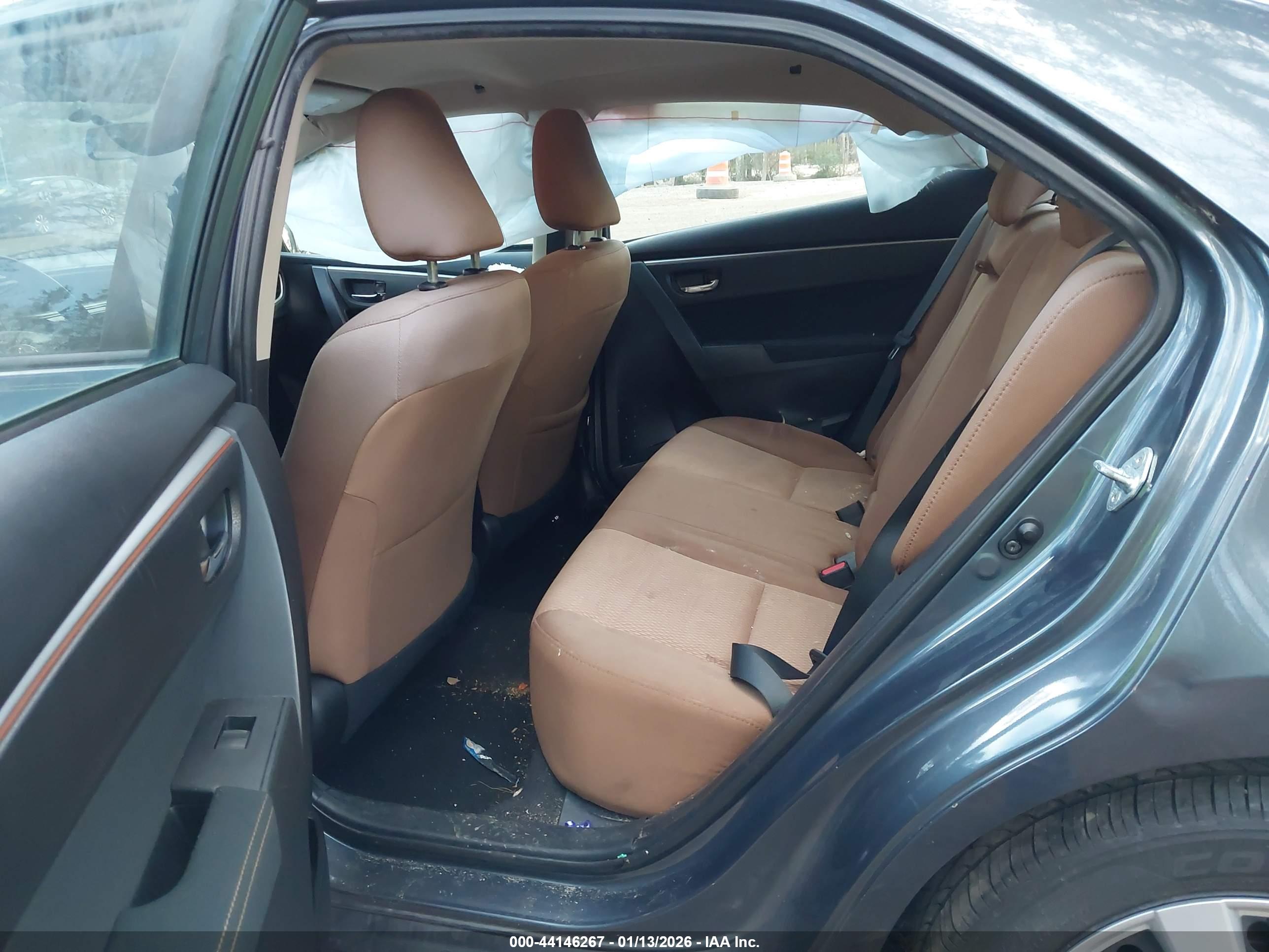 TOYOTA COROLLA image 8