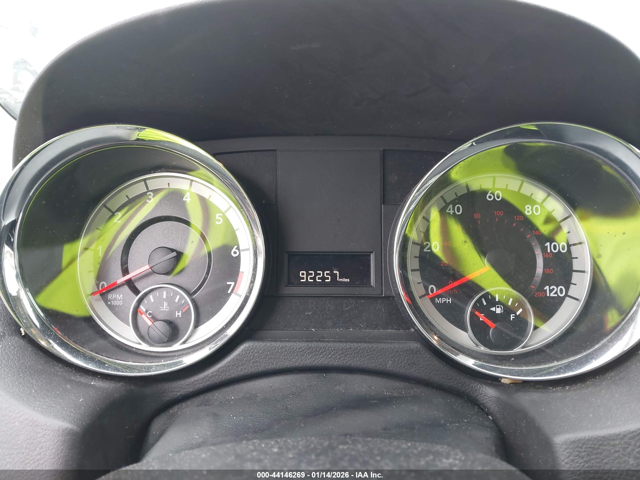 DODGE GRAND image 7