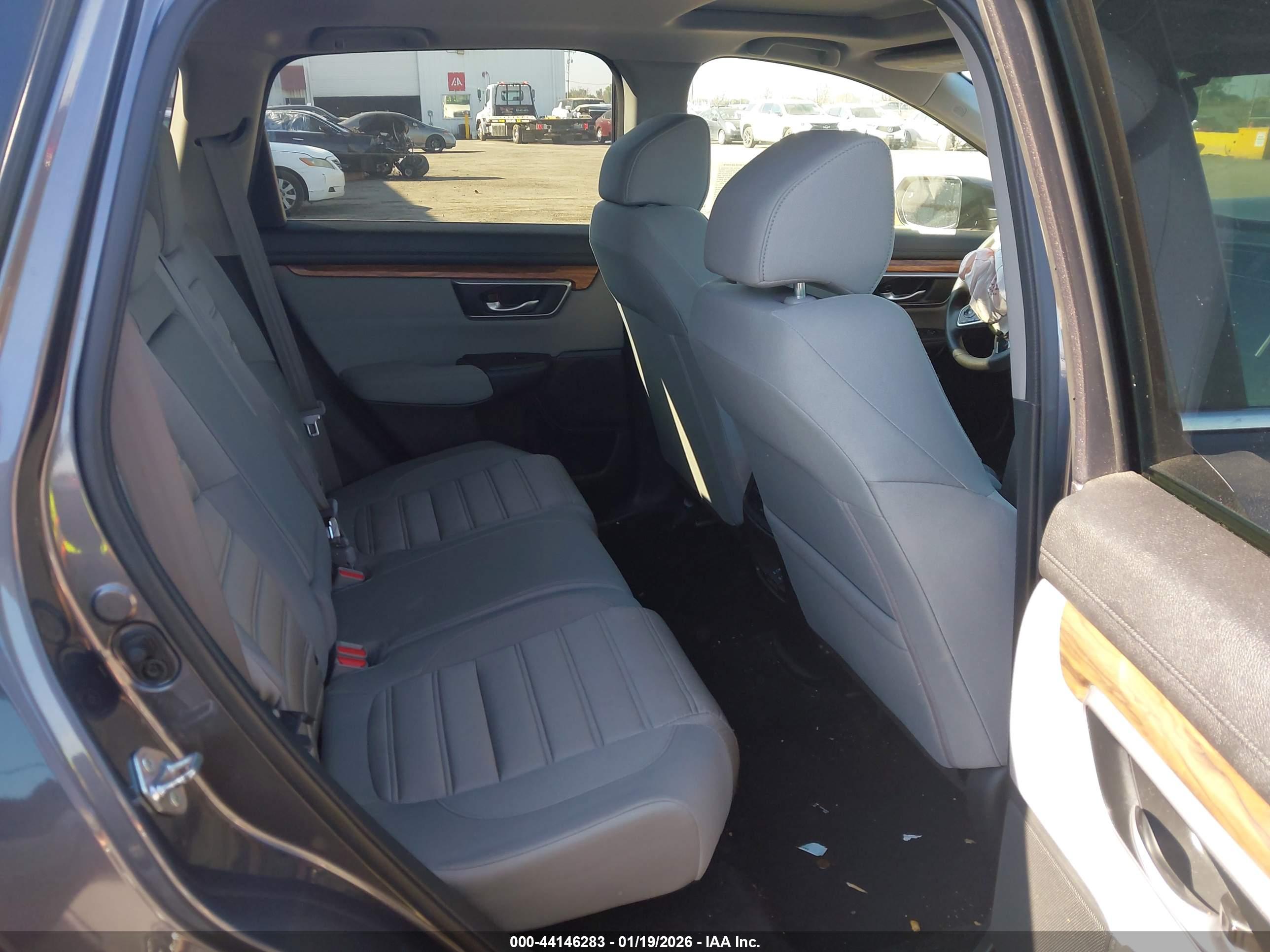 HONDA CR-V image 8