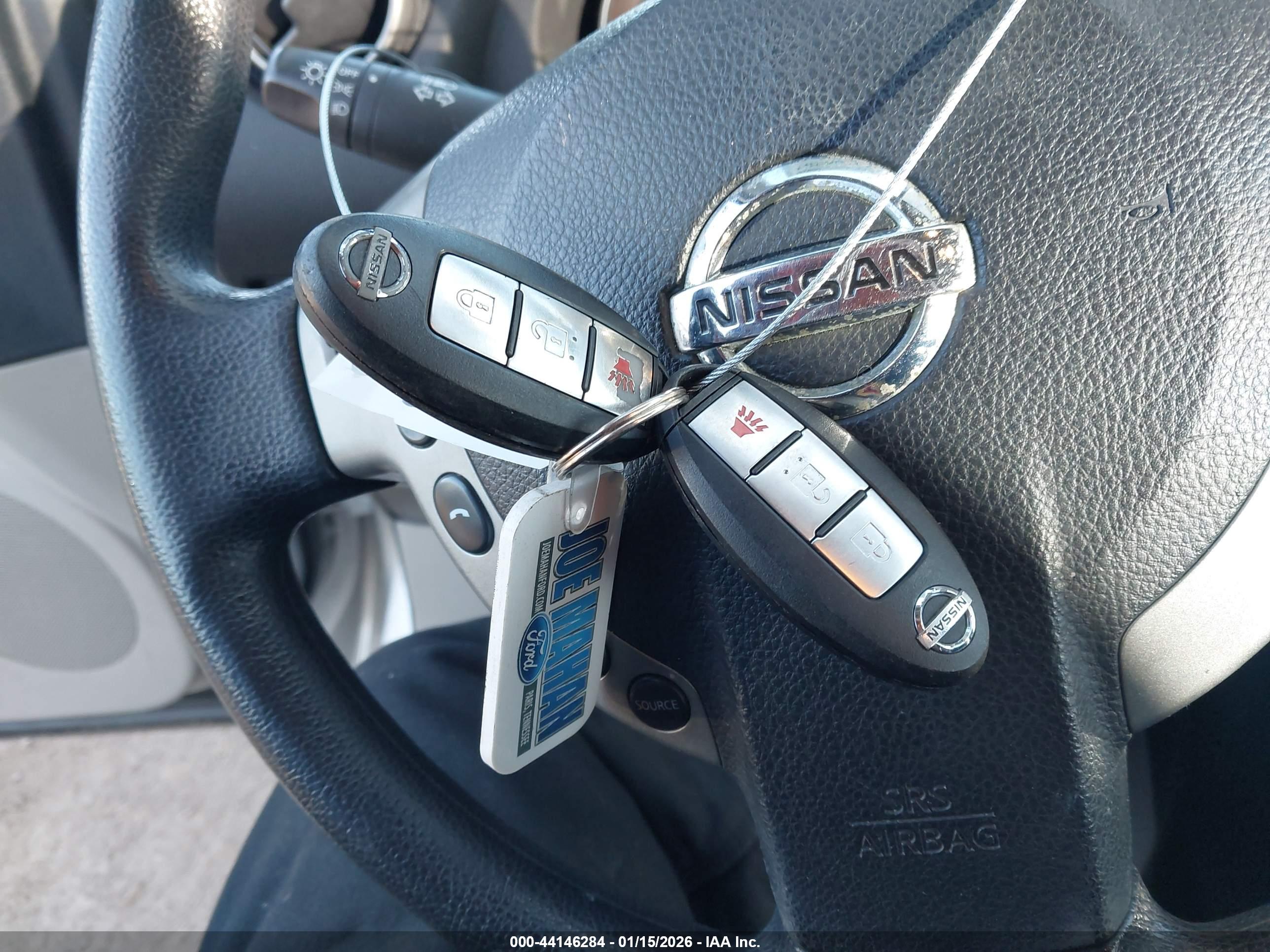NISSAN ROGUE image 11
