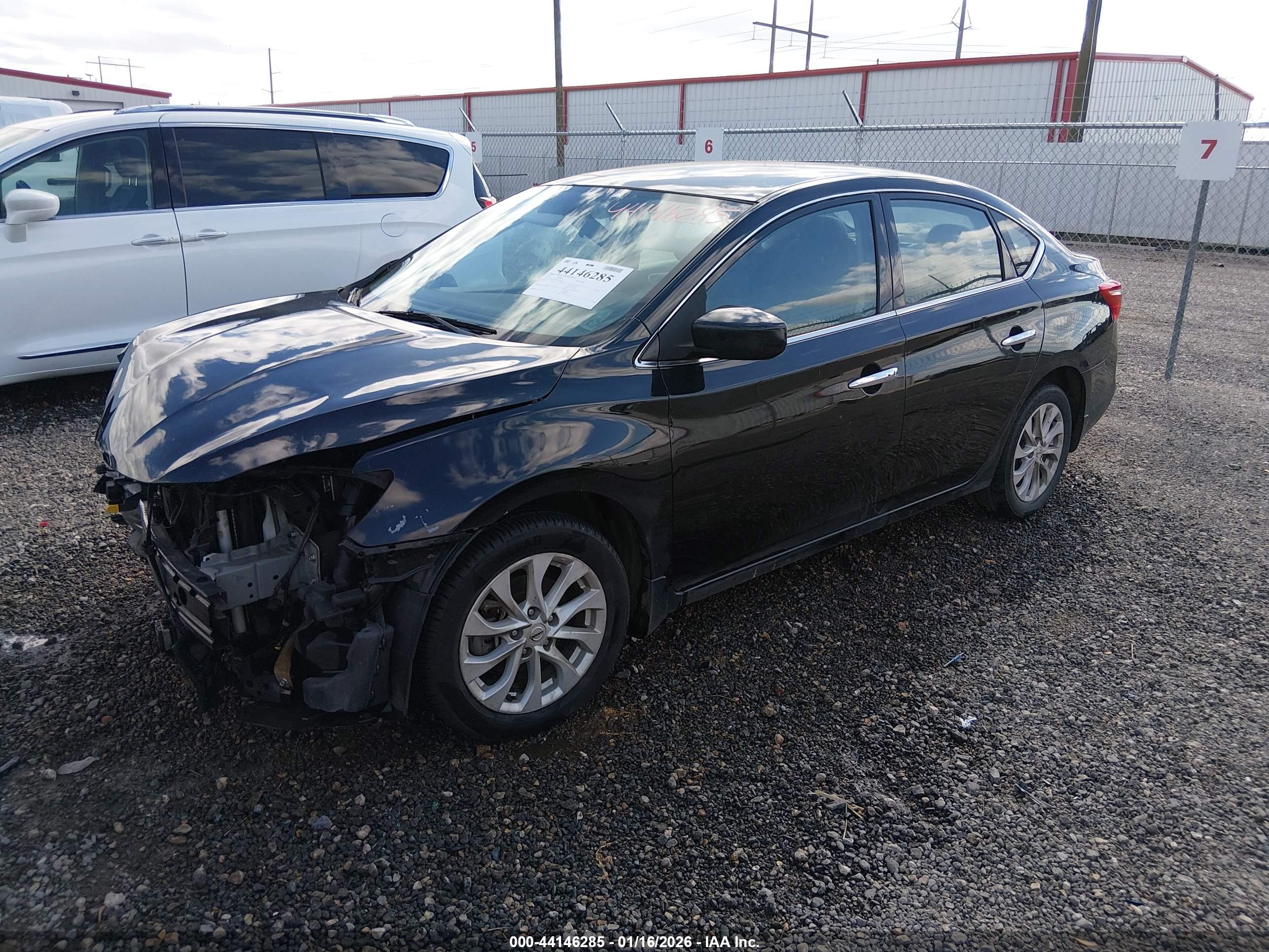 NISSAN SENTRA image 2