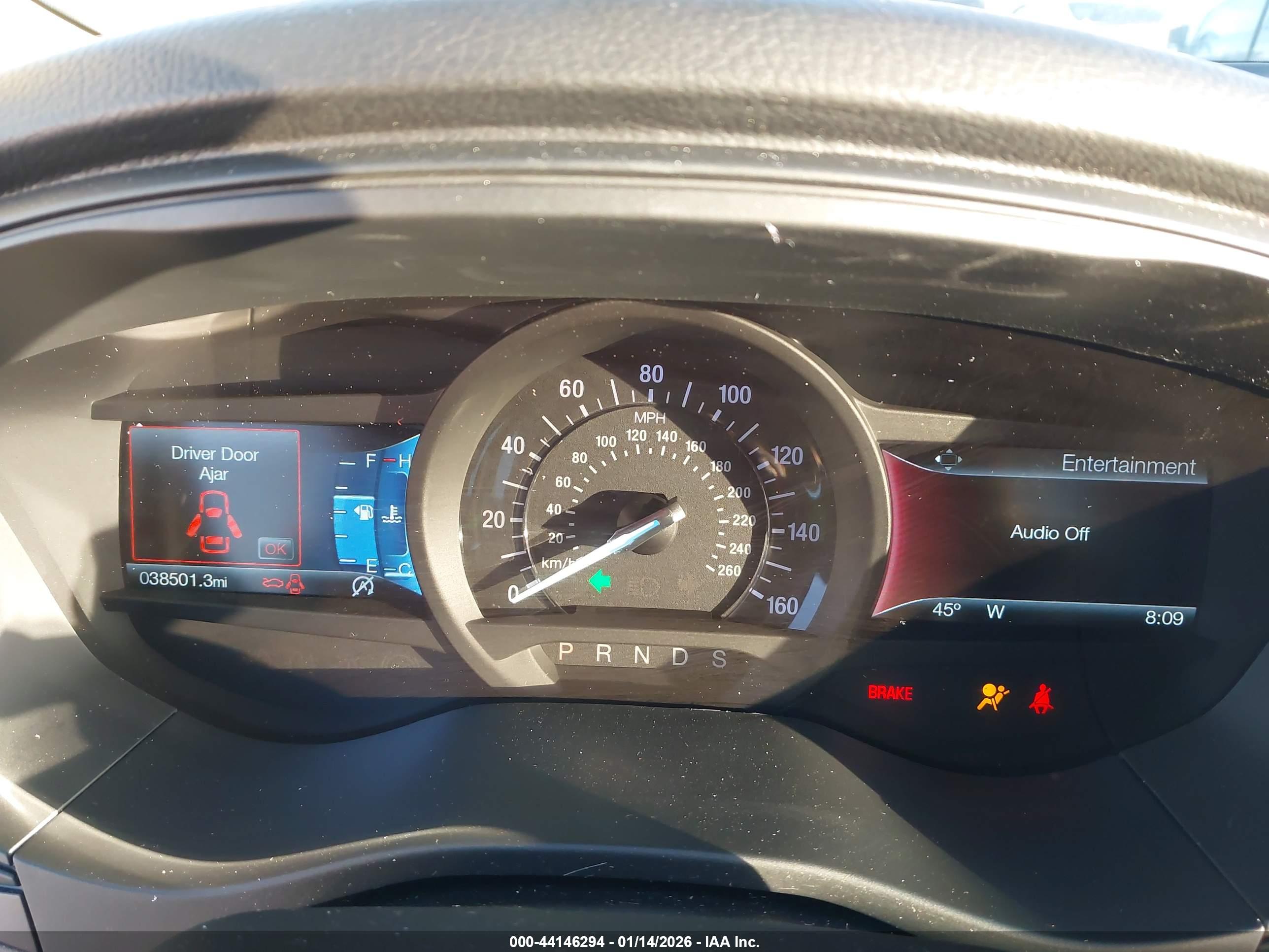 FORD FUSION image 7