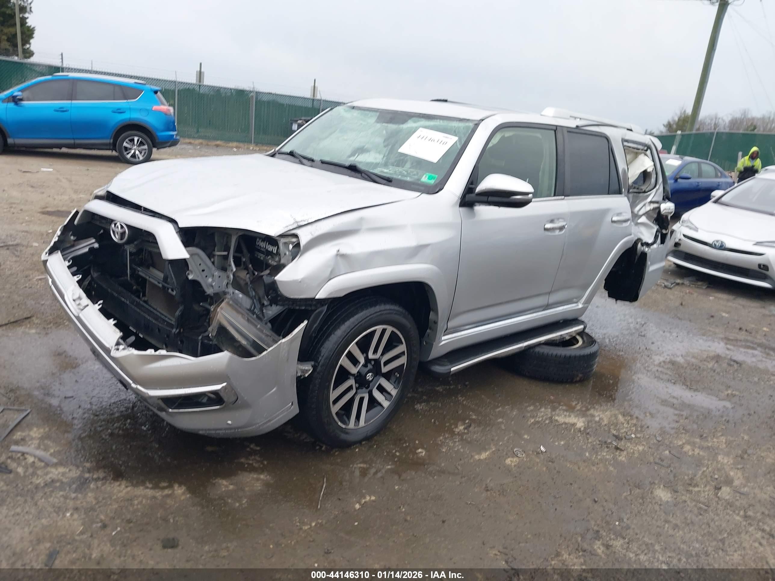 TOYOTA 4RUNNER image 2