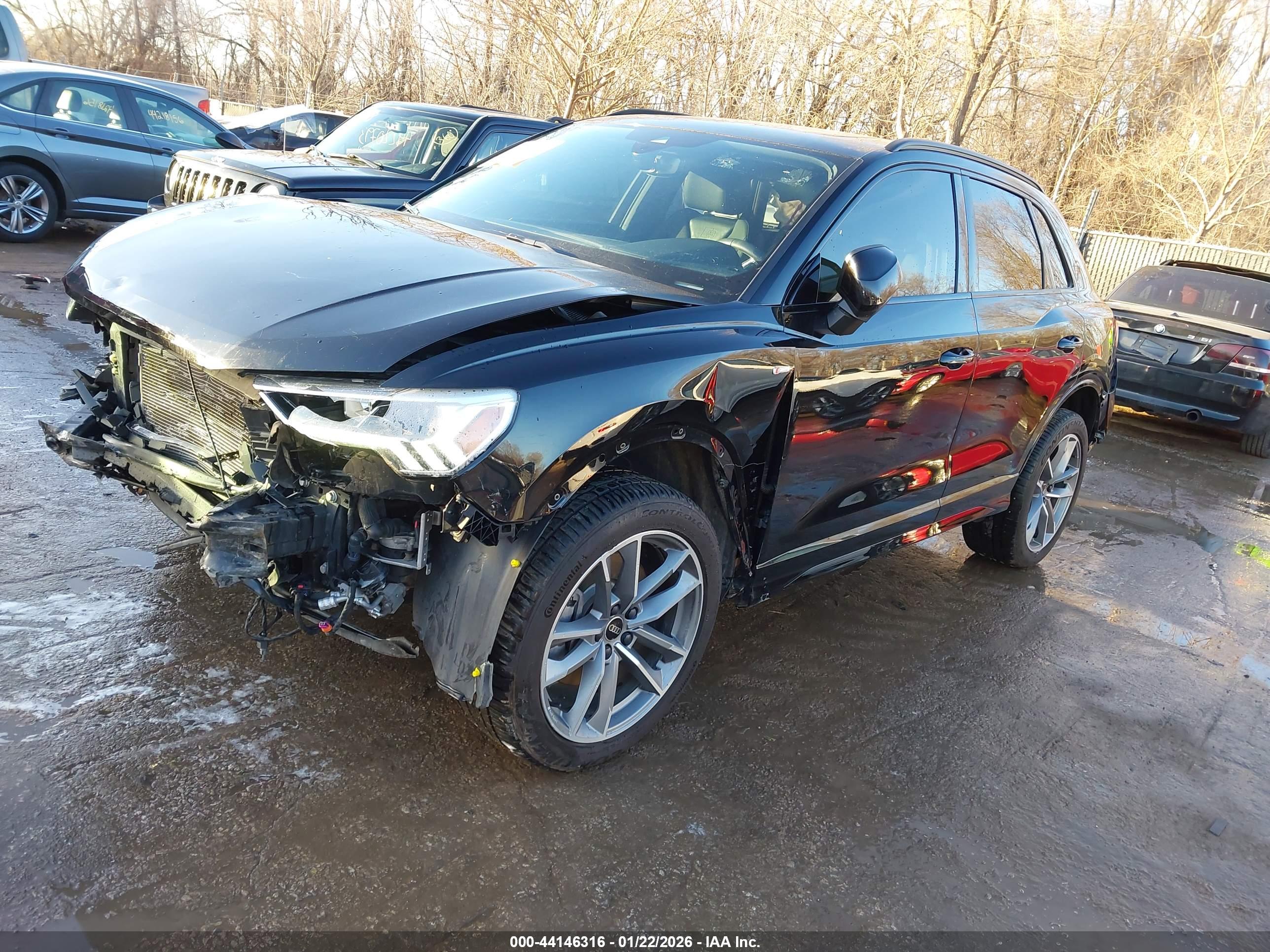 AUDI Q3 image 2