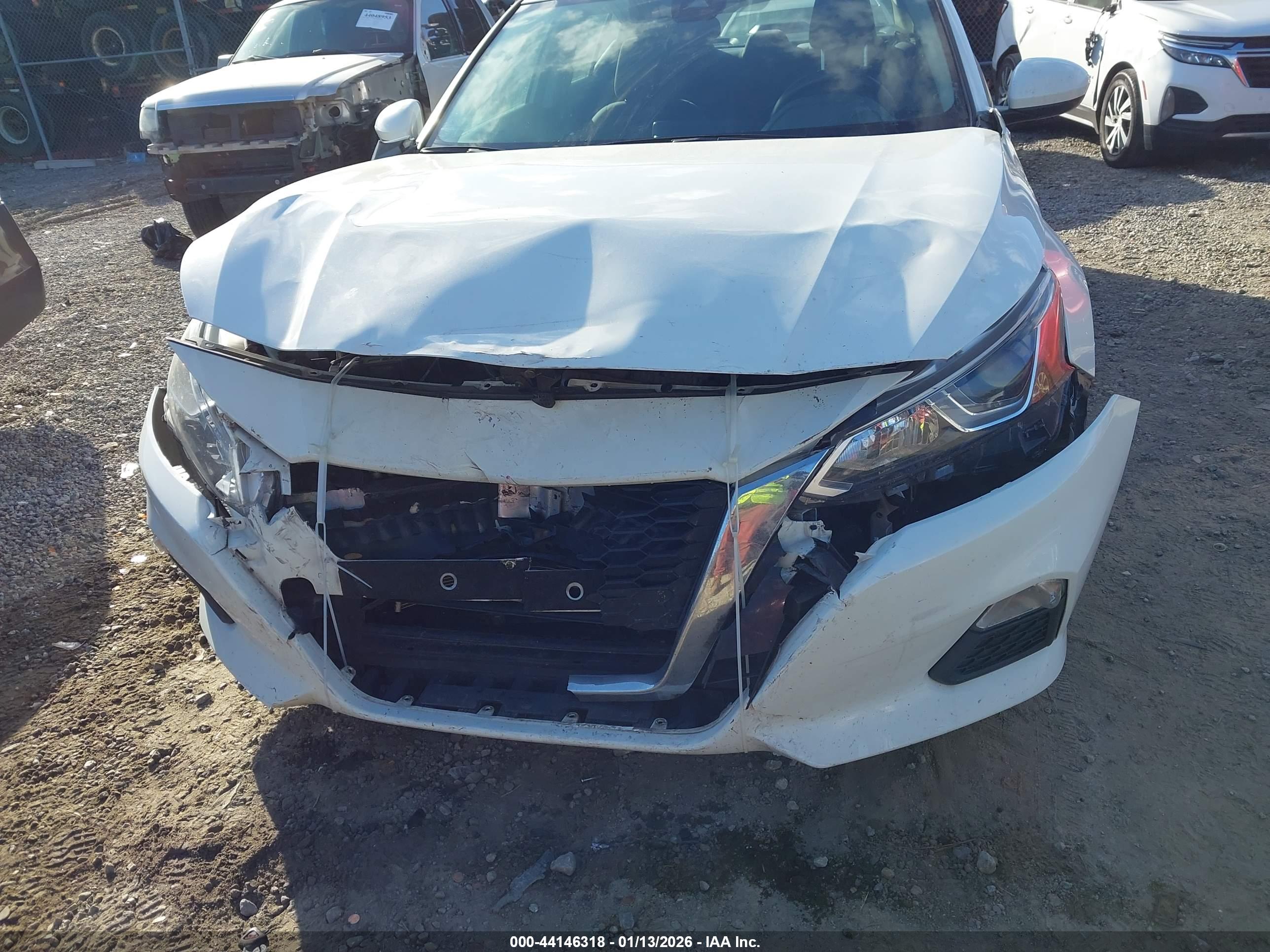 NISSAN ALTIMA image 6