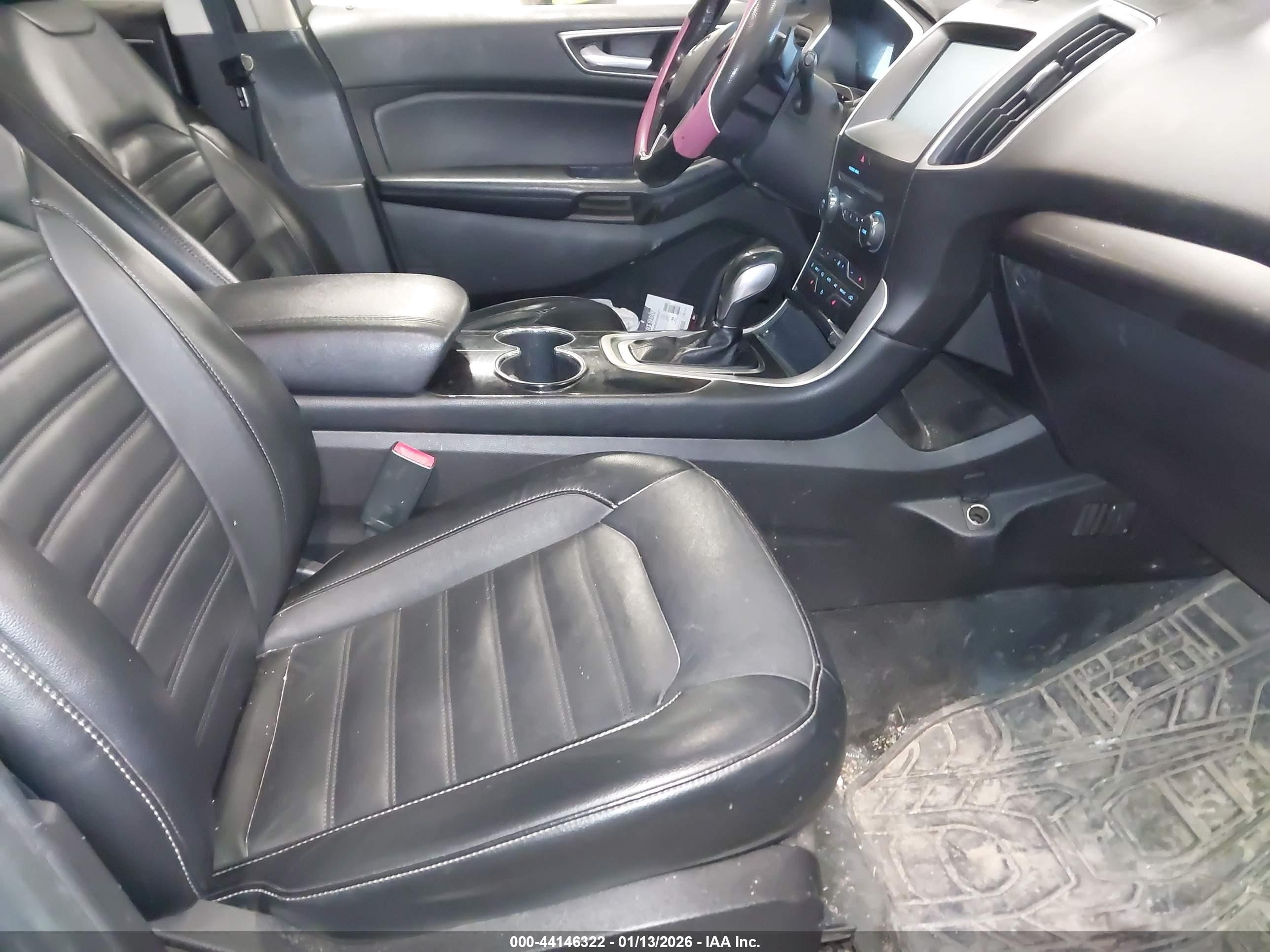 FORD EDGE image 5