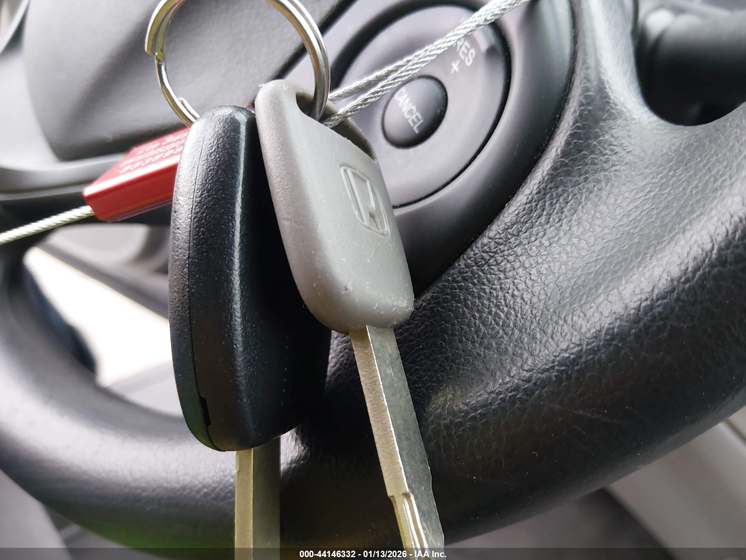 HONDA CR-V image 11