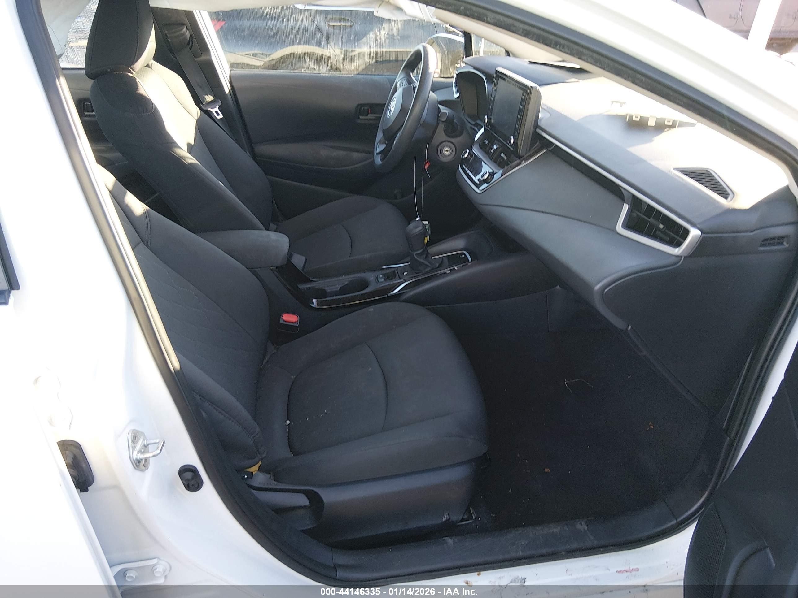 TOYOTA COROLLA image 5