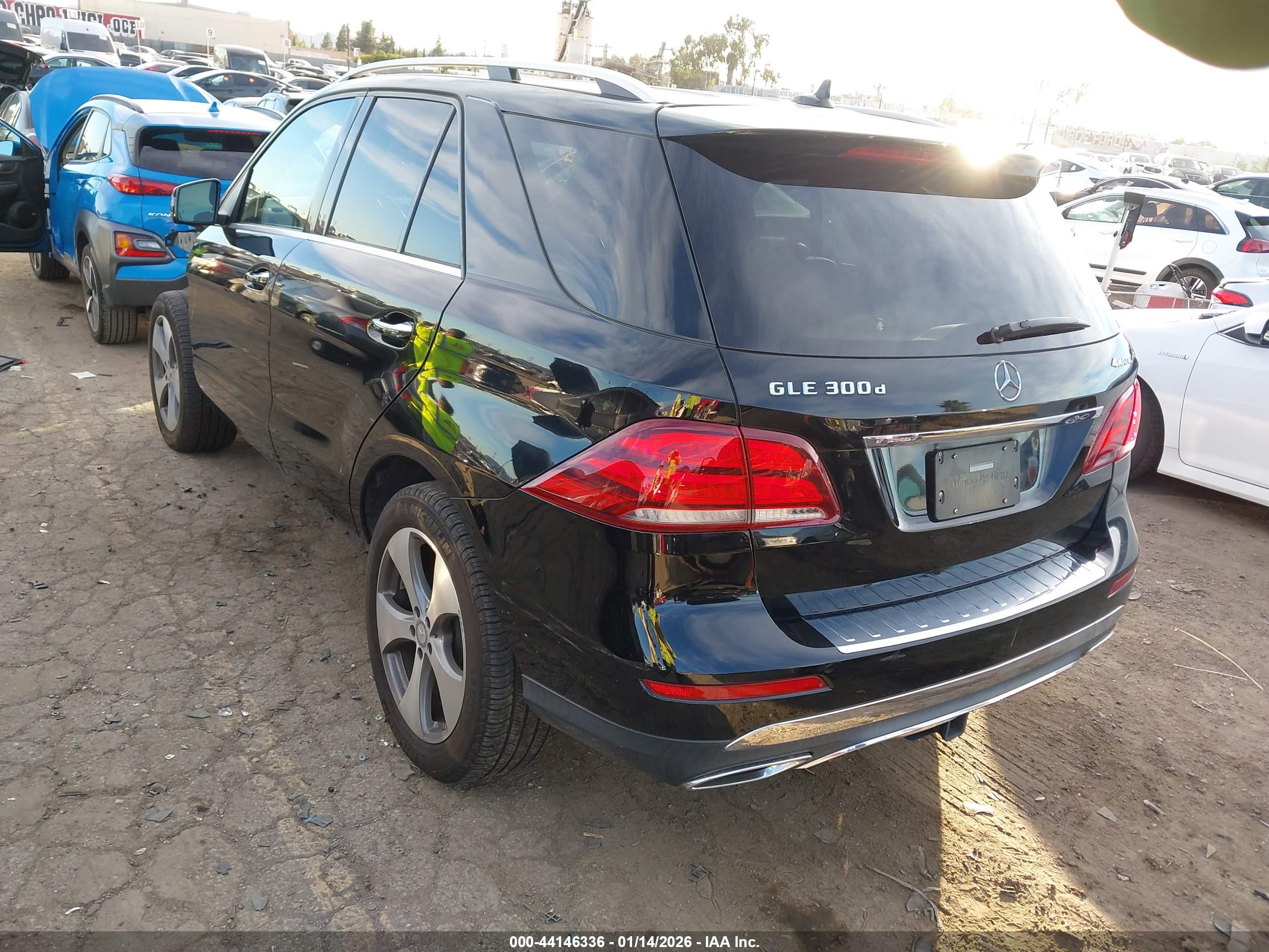 MERCEDES-BENZ GLE image 3