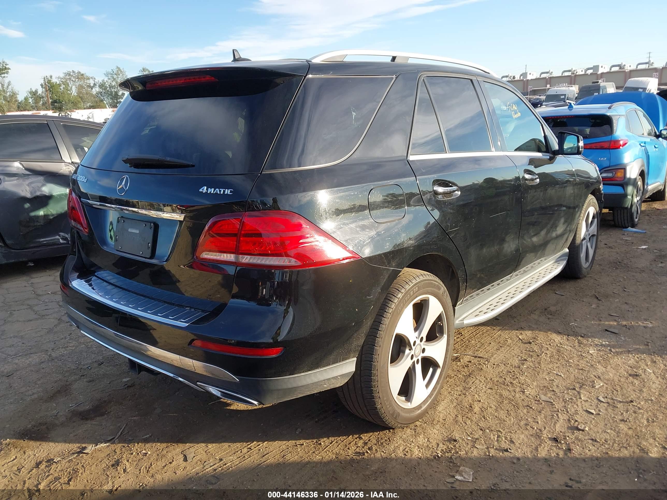 MERCEDES-BENZ GLE image 4