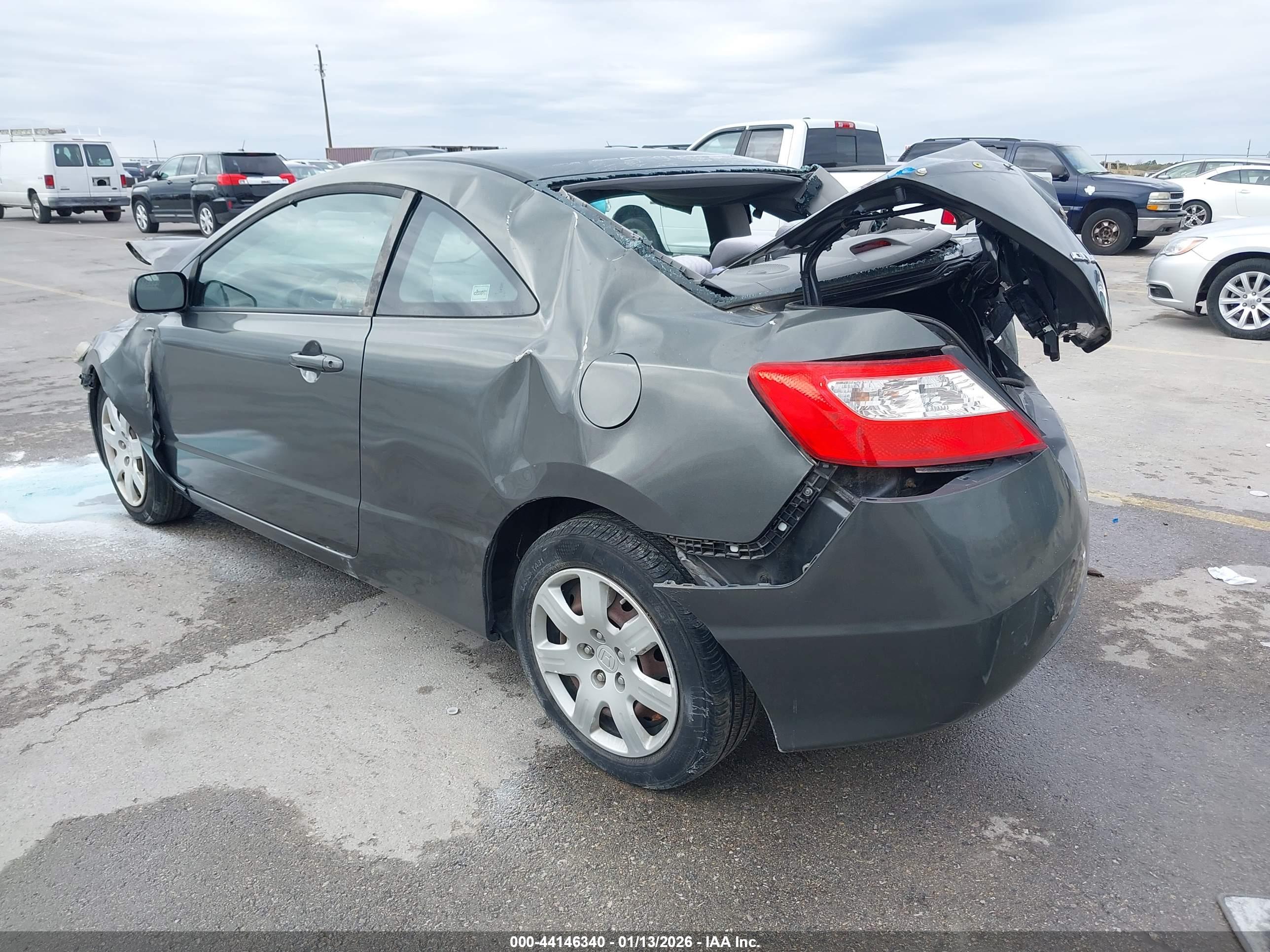 HONDA CIVIC image 3