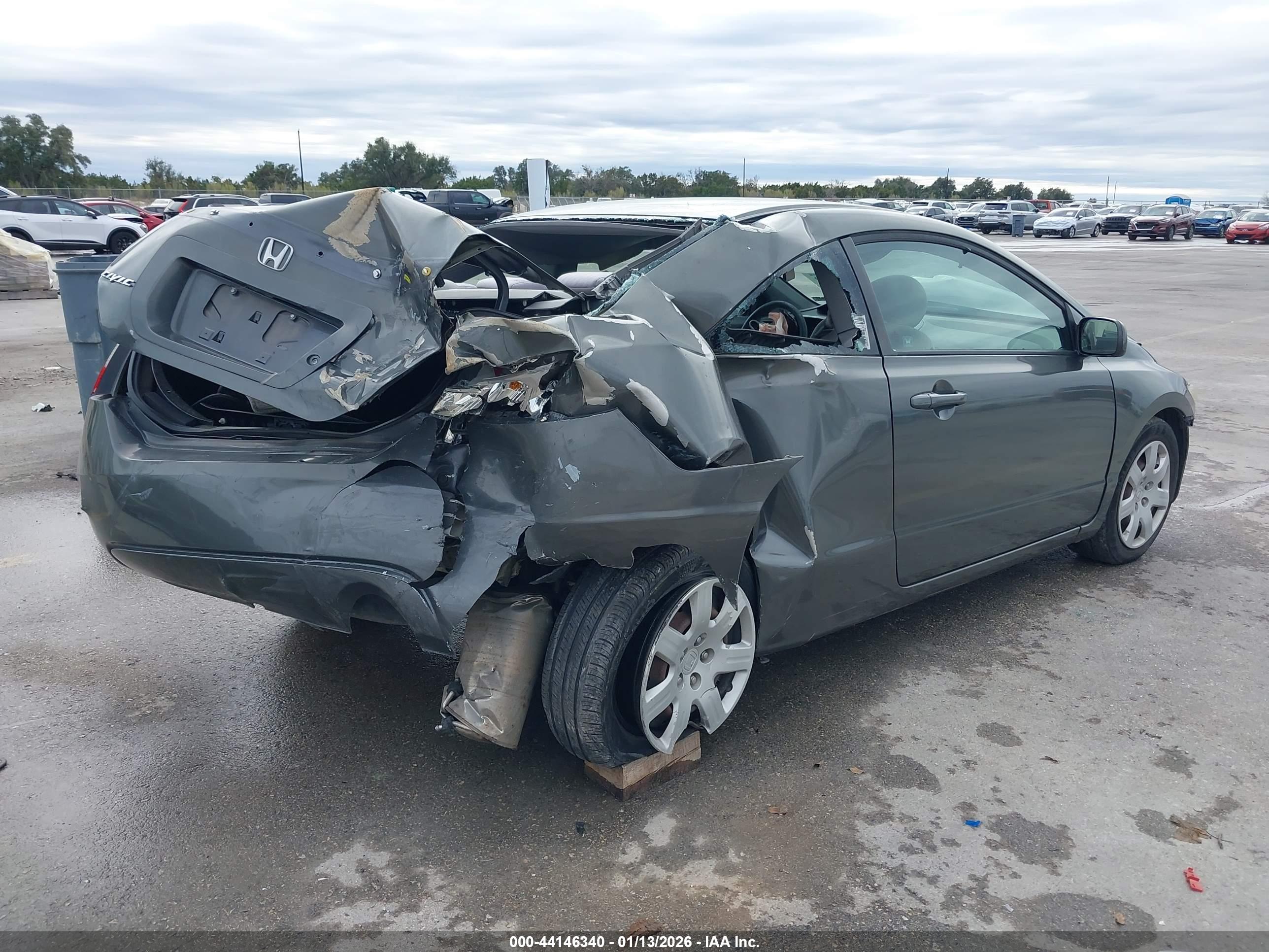 HONDA CIVIC image 4