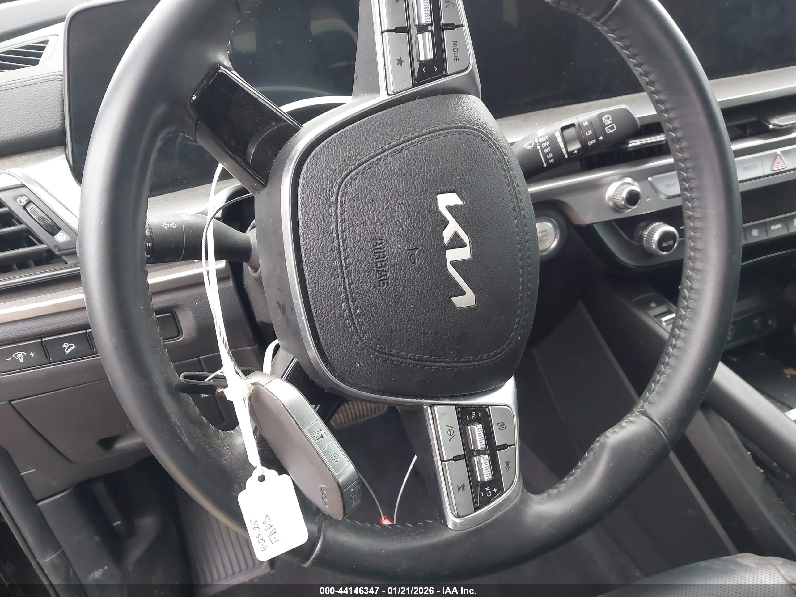 KIA TELLURIDE image 11